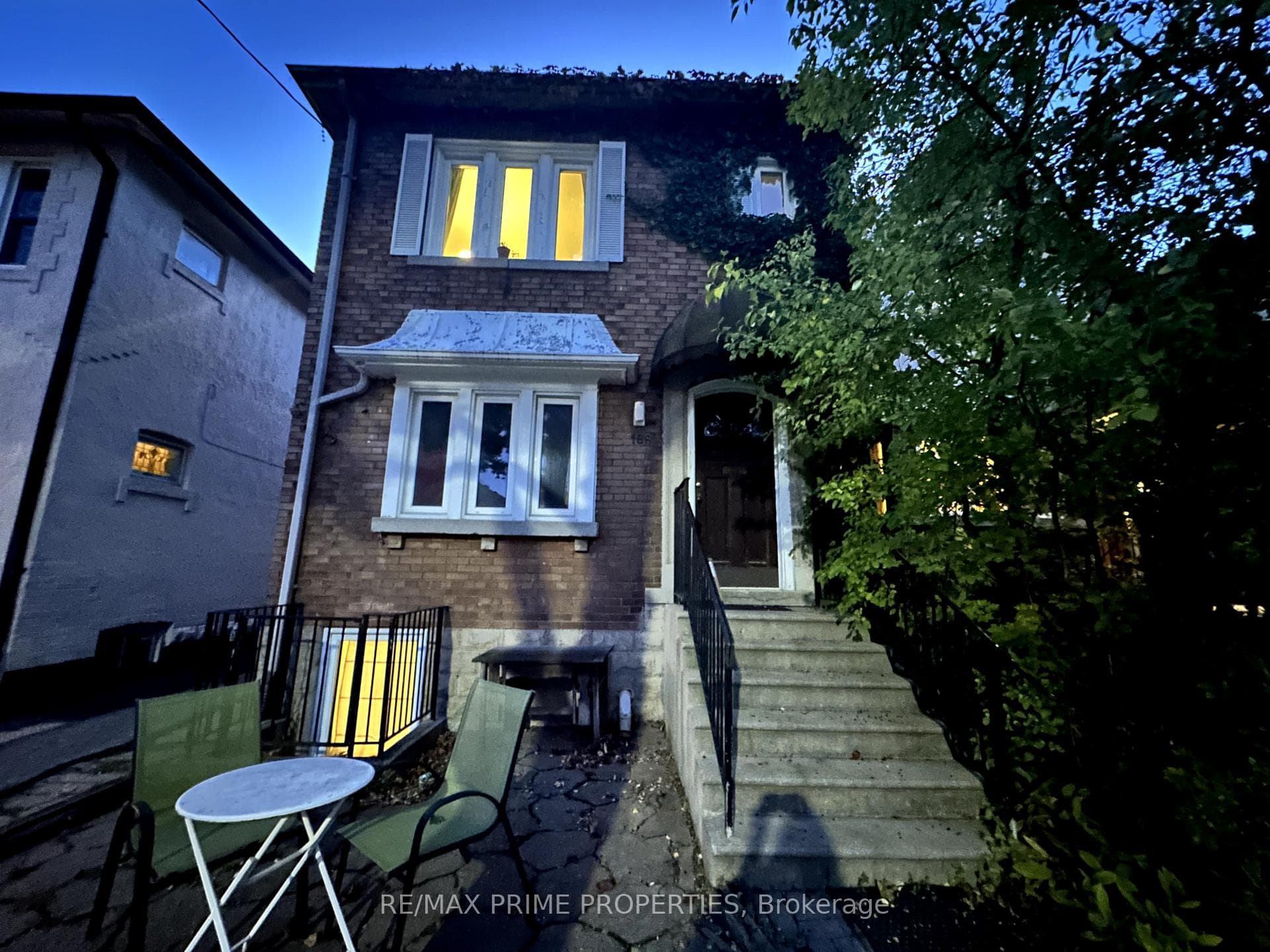 168 Highbourne Road Unit Main photo 1