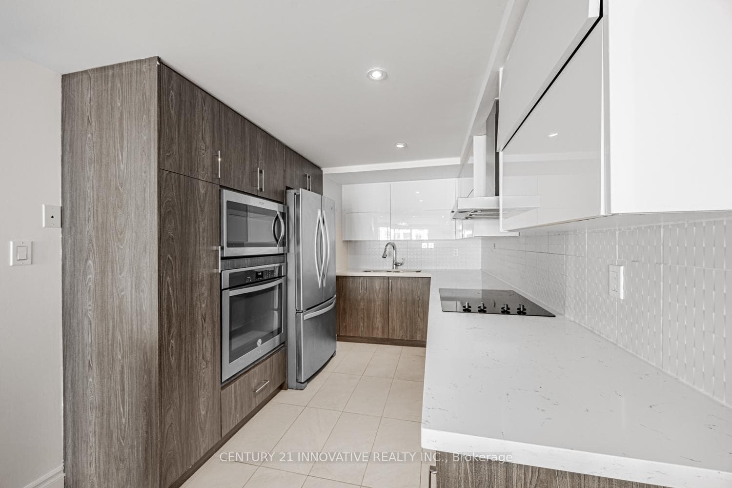 188 Spadina Avenue Unit 904 photo 9