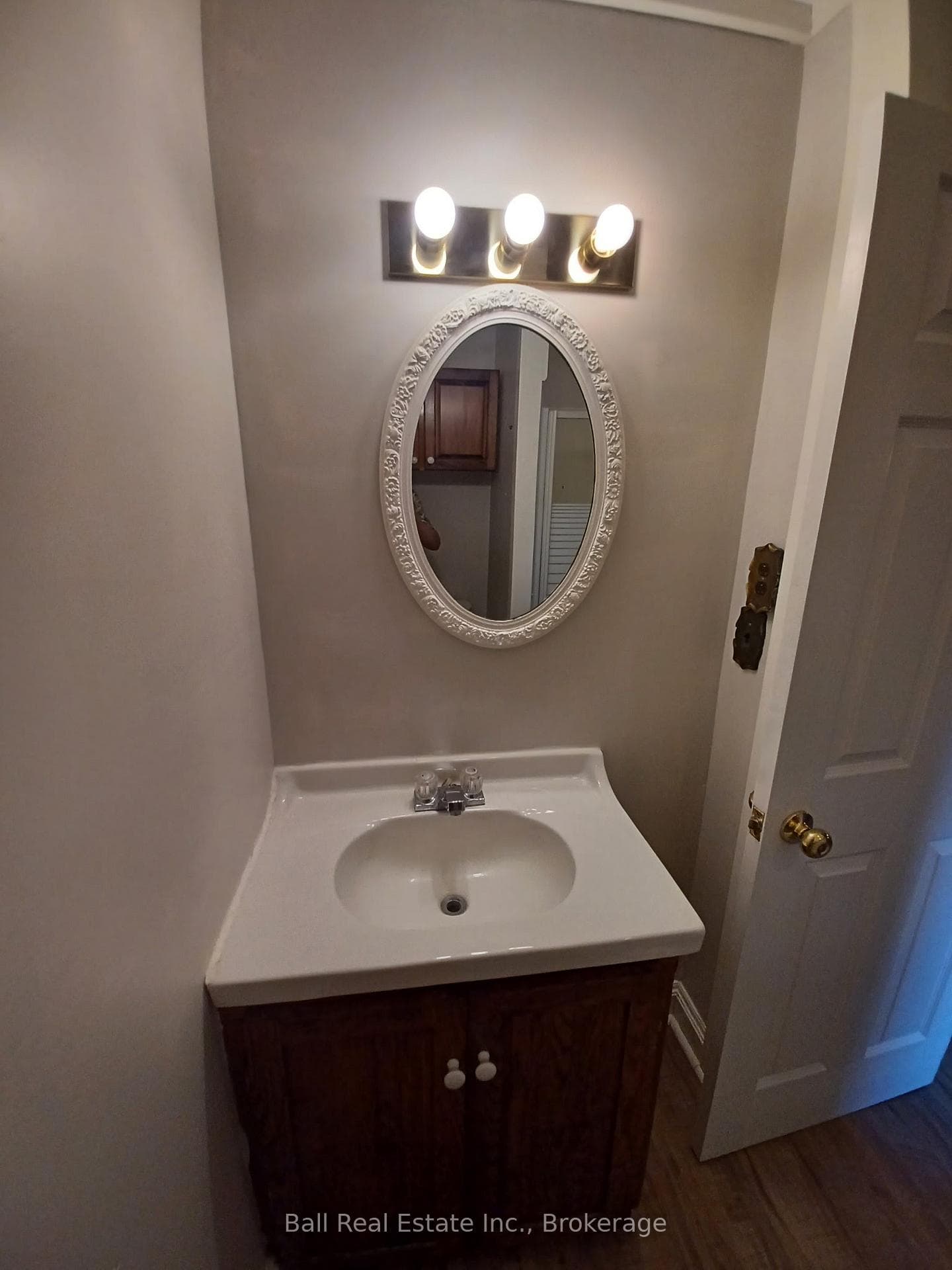 124 Front Street Unit A & B photo 6