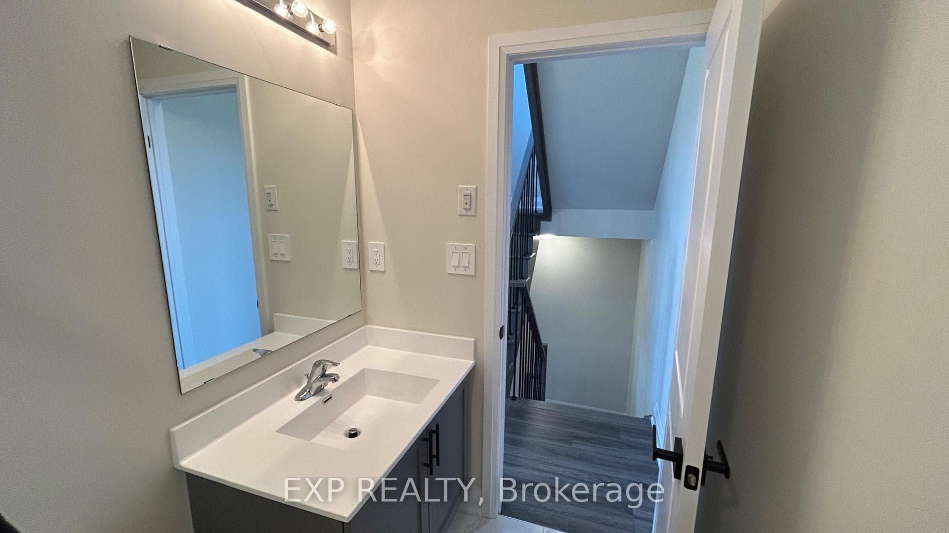 1585 Rose Way Unit 116 photo 13
