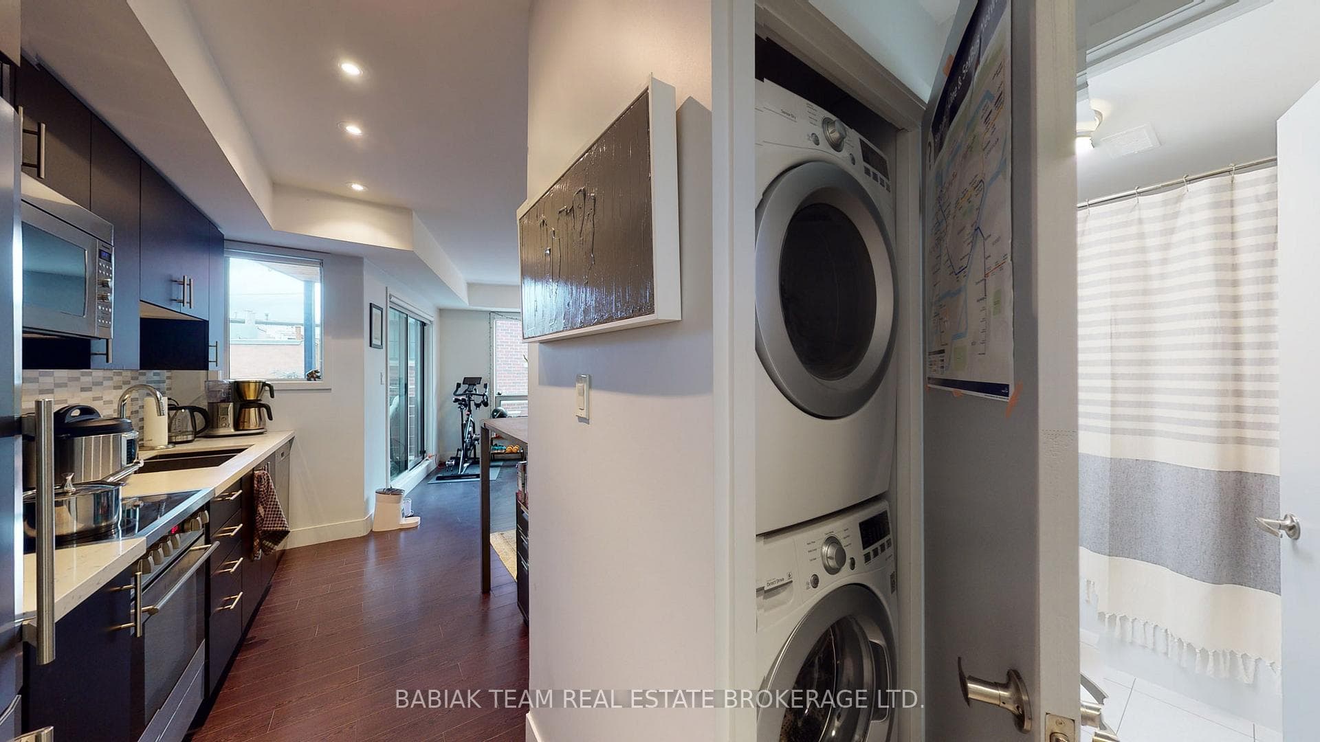 332 High Park Avenue Unit 203 photo 16