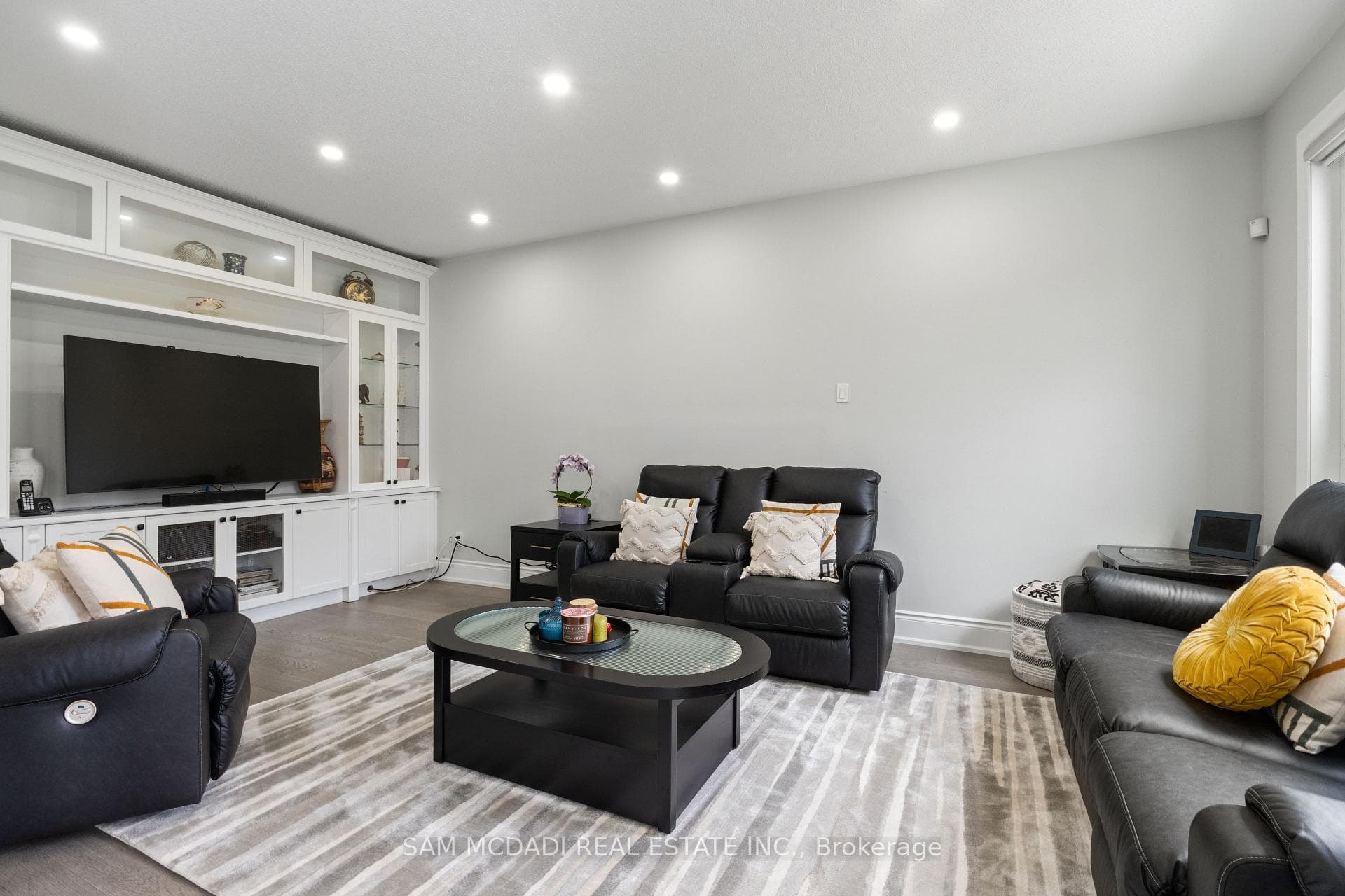 7516 Terragar Boulevard photo 15