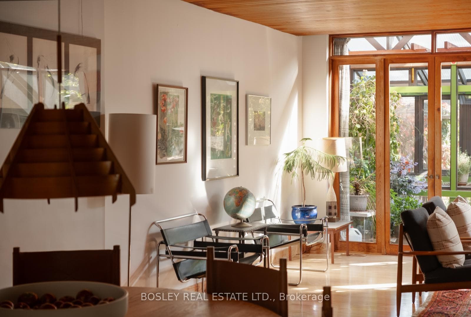 169 Heath Street photo 12