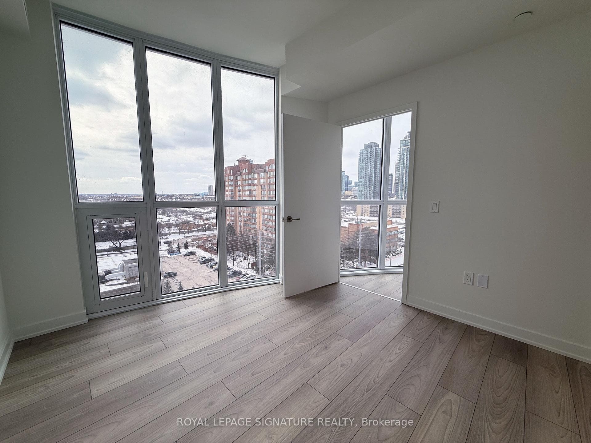1 Fairview Road Unit 1009 photo 13