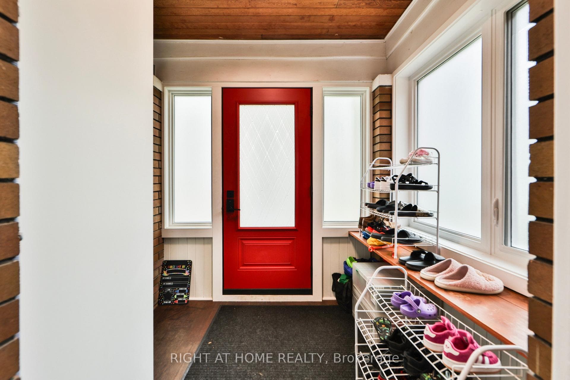 90 MILL Street photo 5