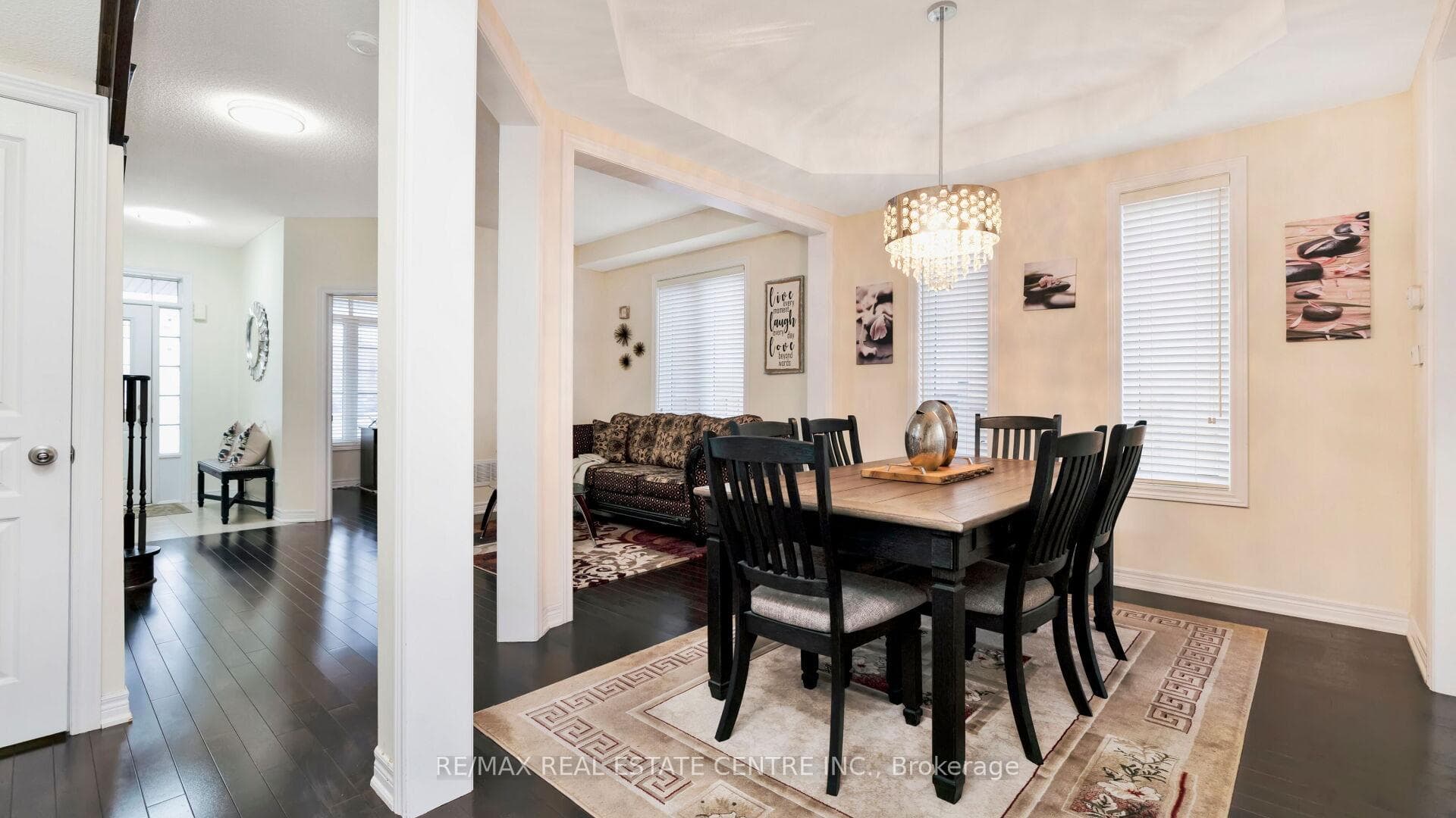 61 Heatherglen Drive photo 9