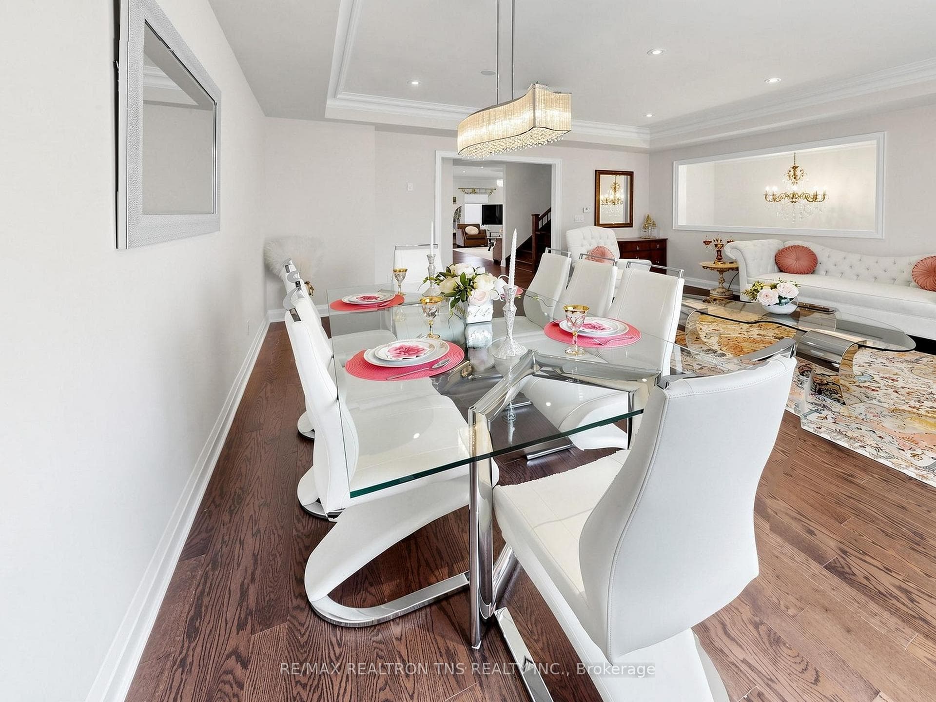 47 Divon Lane photo 8
