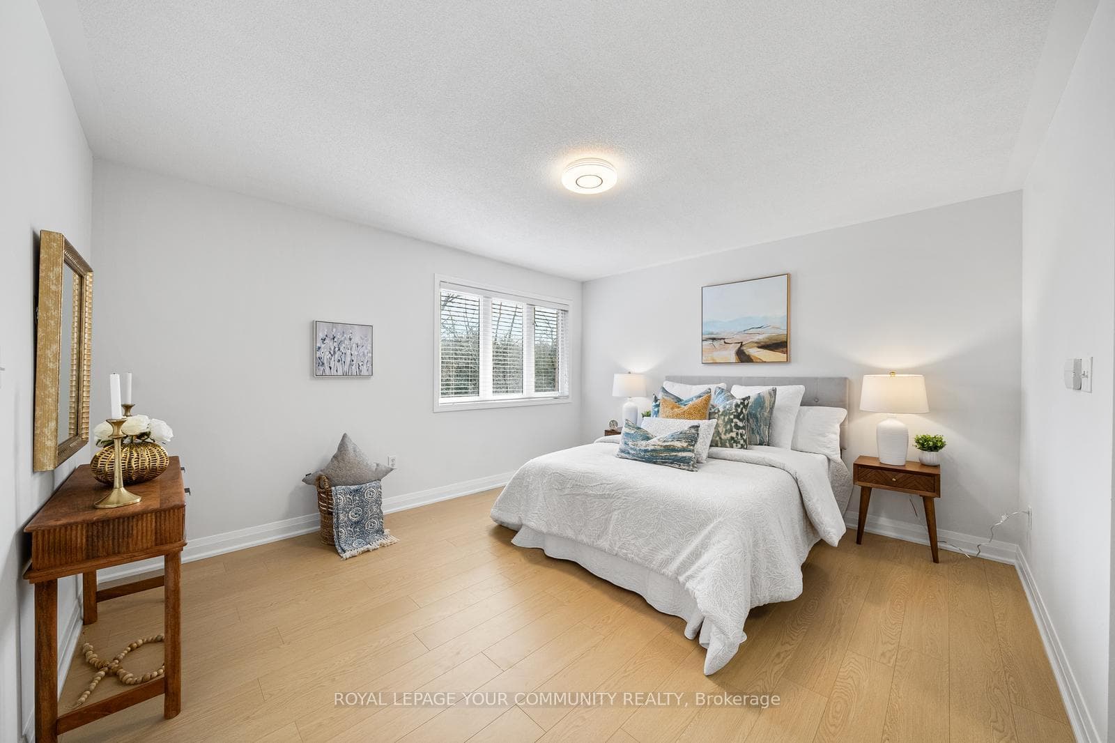 151 Dougherty Crescent photo 21