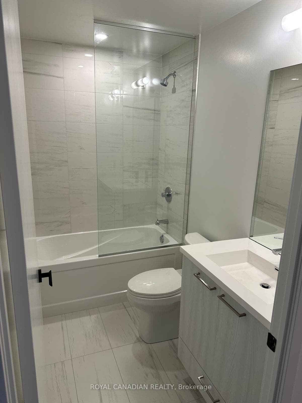 225 Commerce Street Unit 2215 photo 14