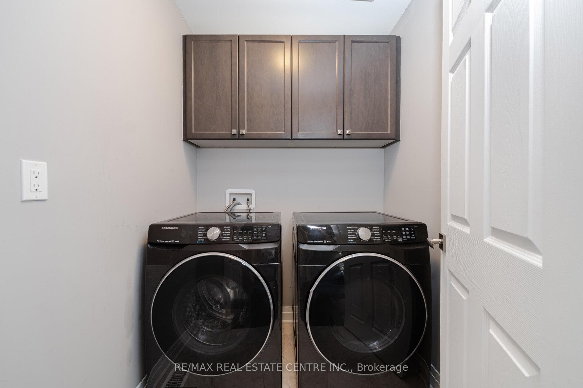 550 Kennedy Circle photo 30