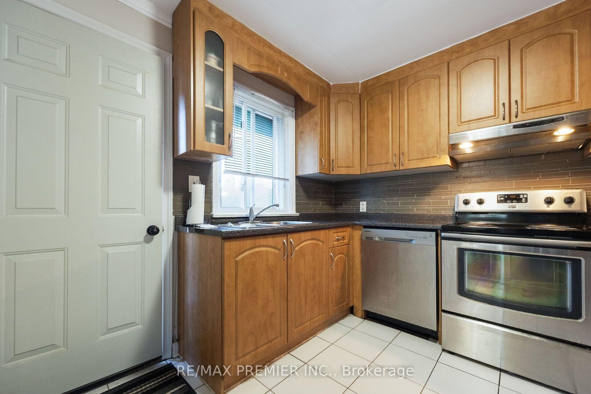 35 Barkwin Drive photo 19