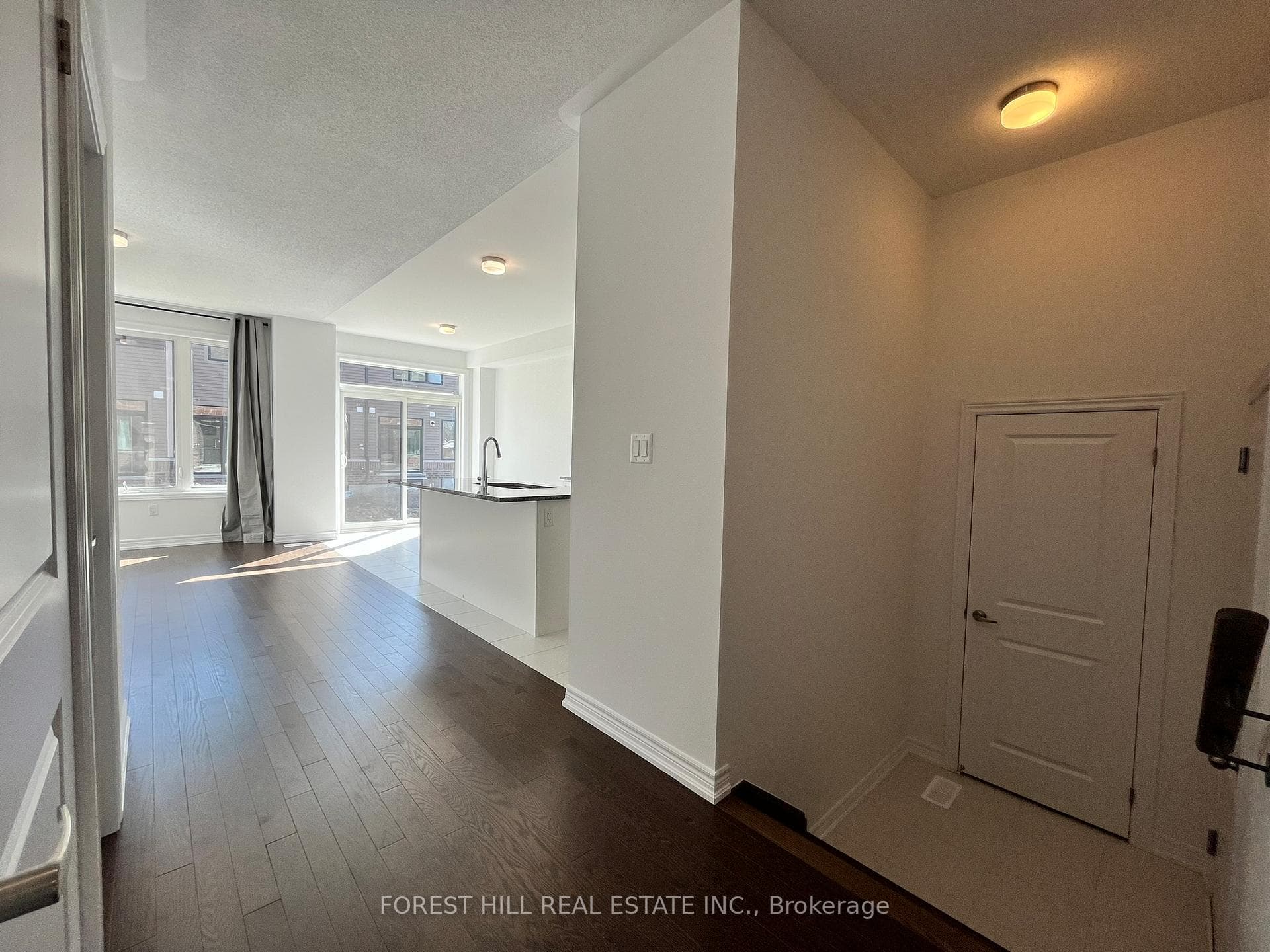 25 Milady Crescent photo 6
