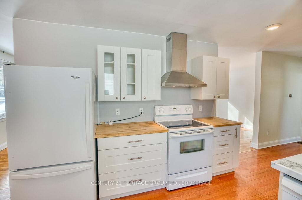 68 Brant Avenue photo 13