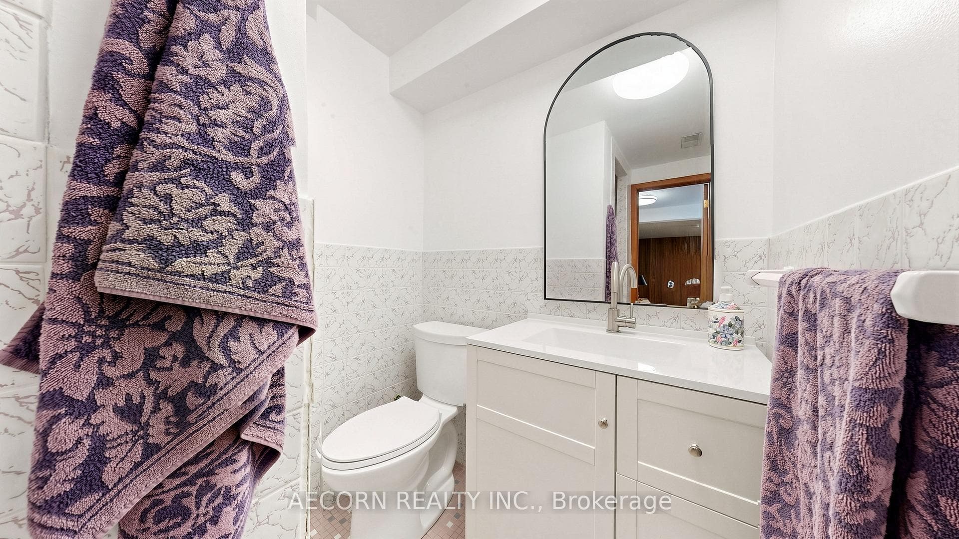 15 Humberland Court photo 36