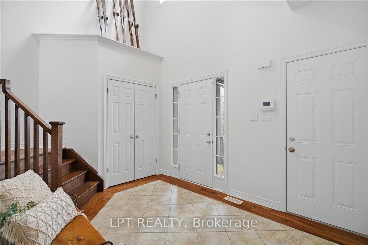 62 Williams Street photo 5