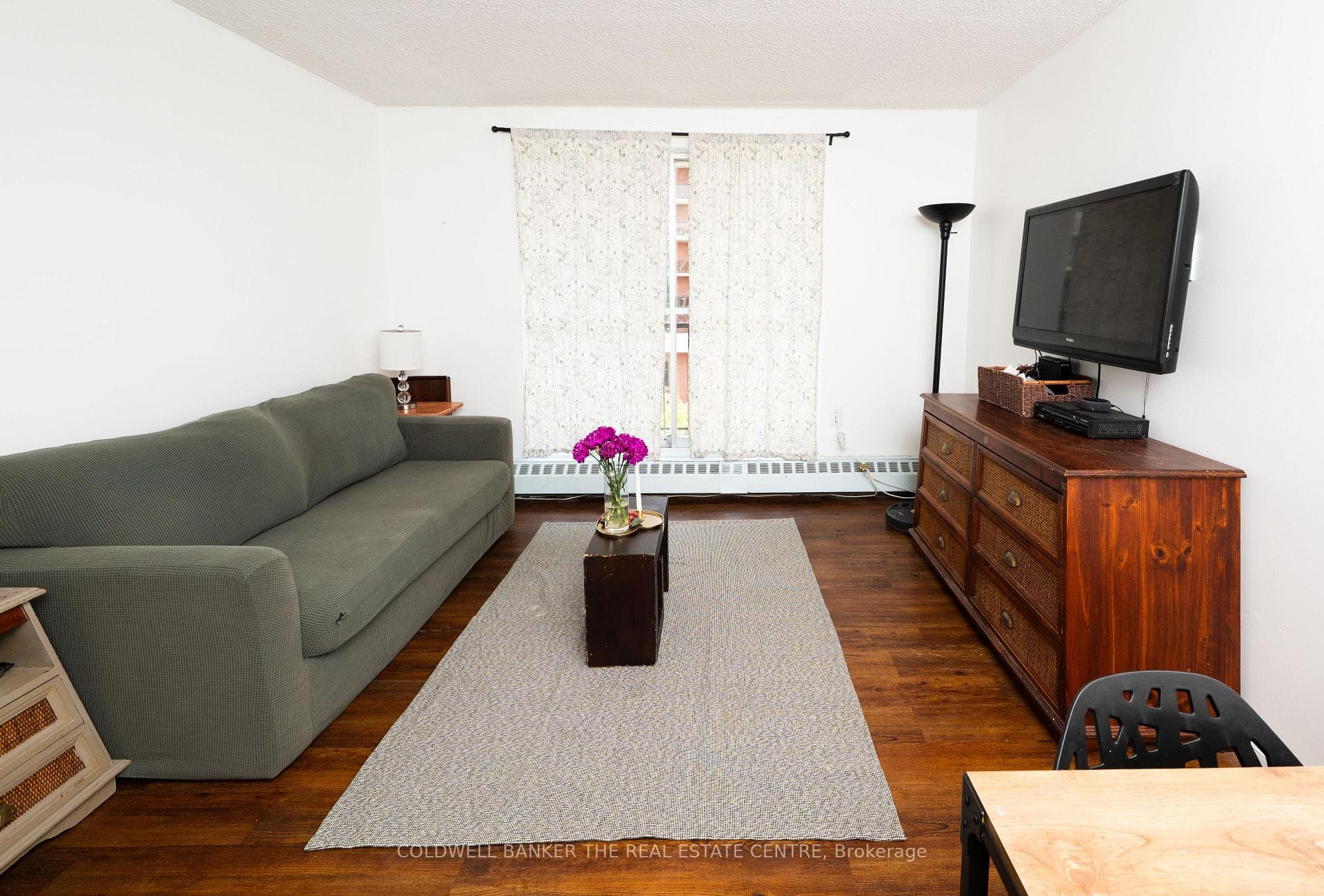 1690 Victoria Park Avenue Unit 404 photo 8