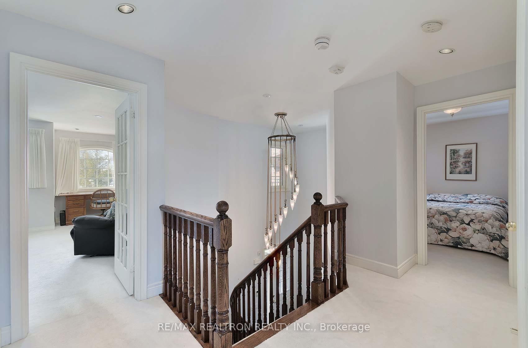8 Danbrook Court photo 22