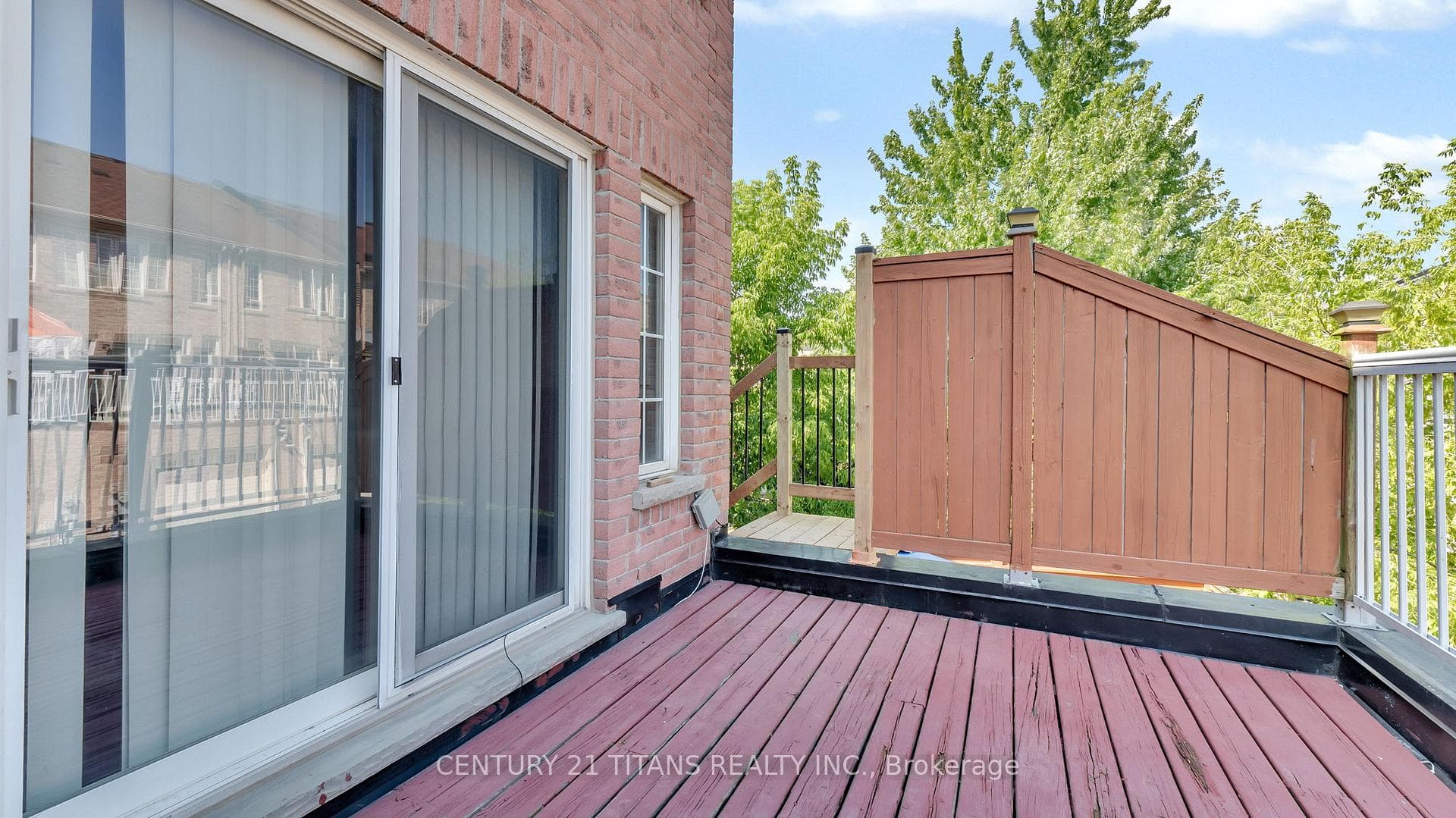 55 Wilkes Crescent photo 43