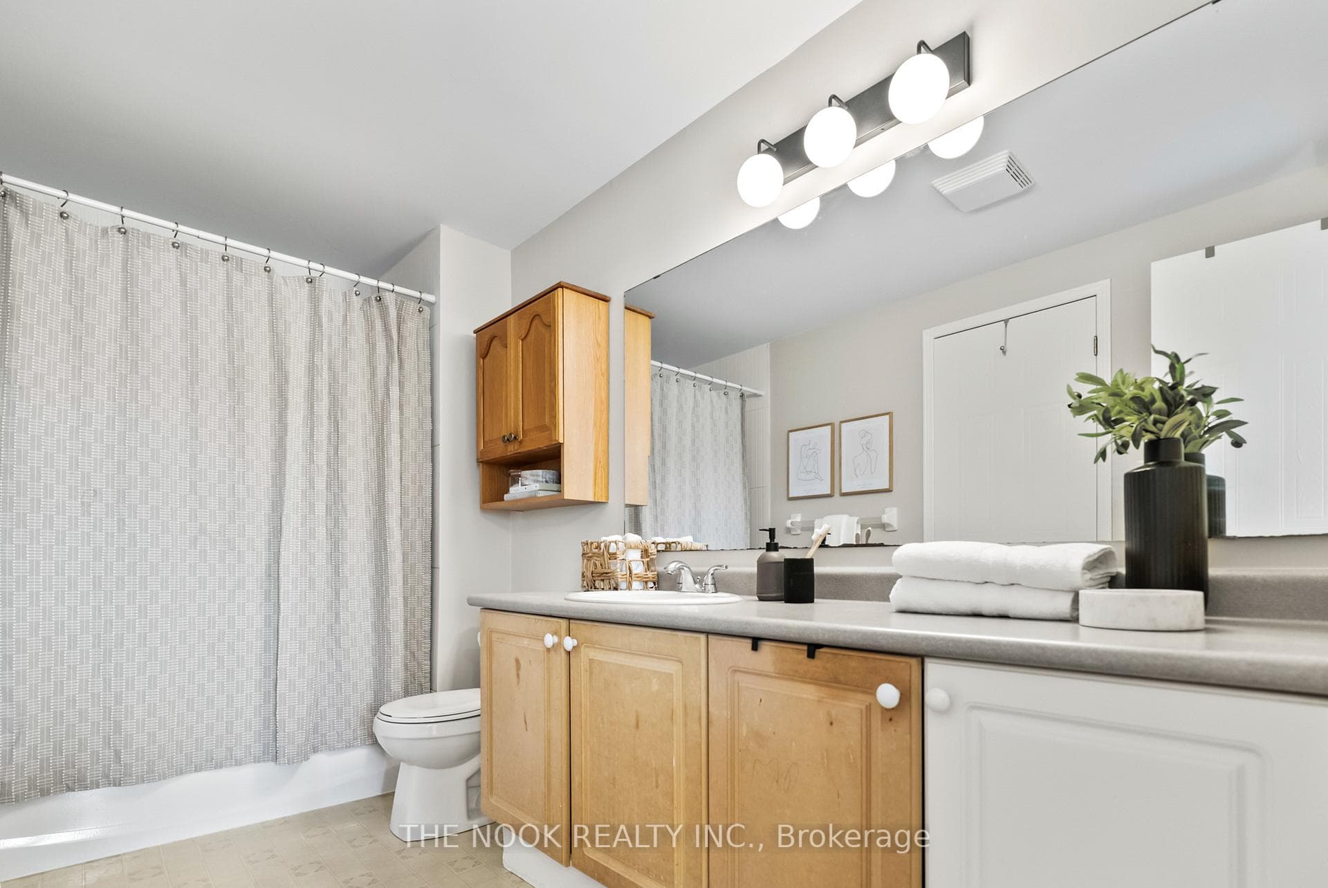 73 Mallory Street photo 25
