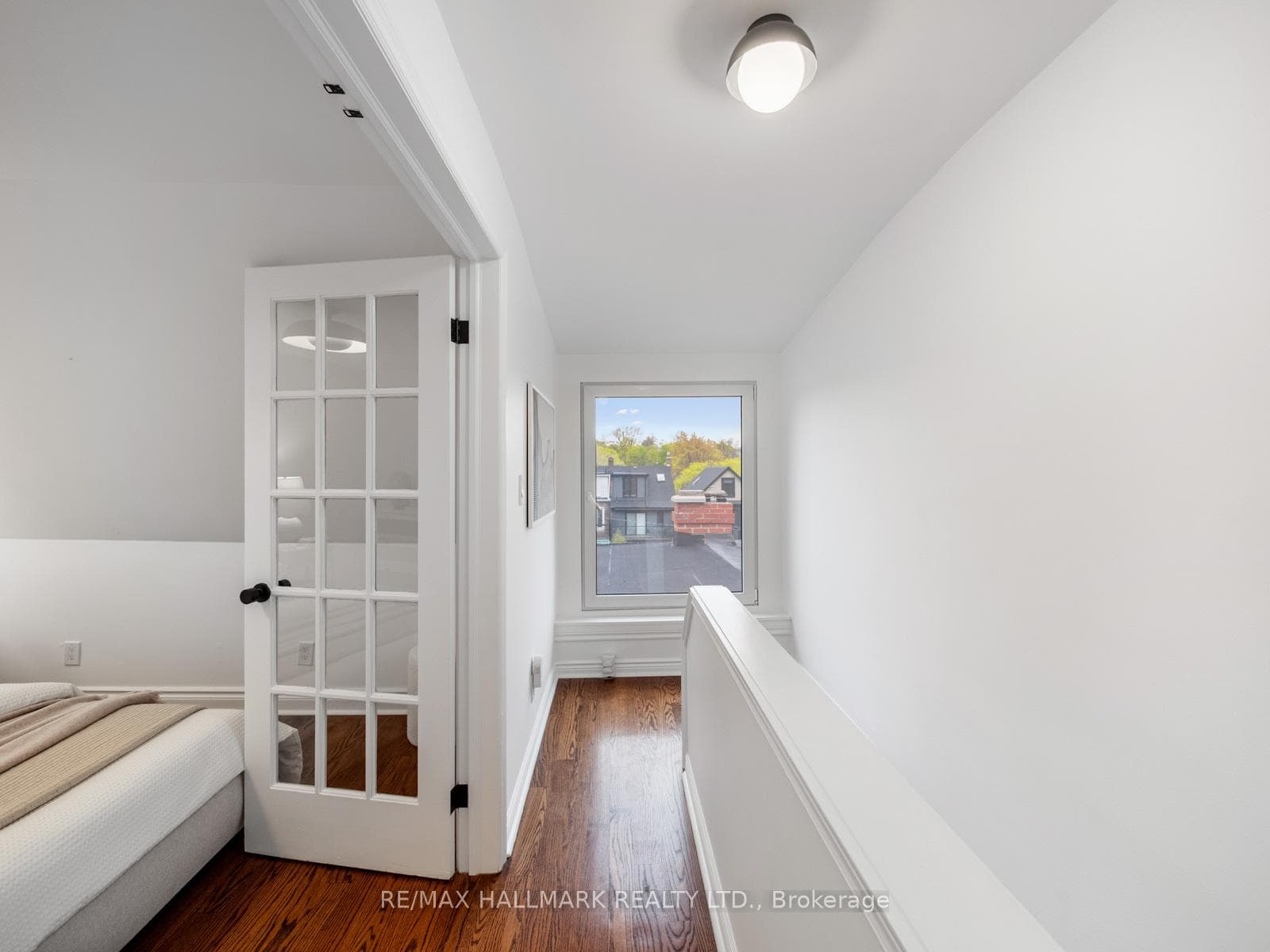 16 Bain Avenue photo 26