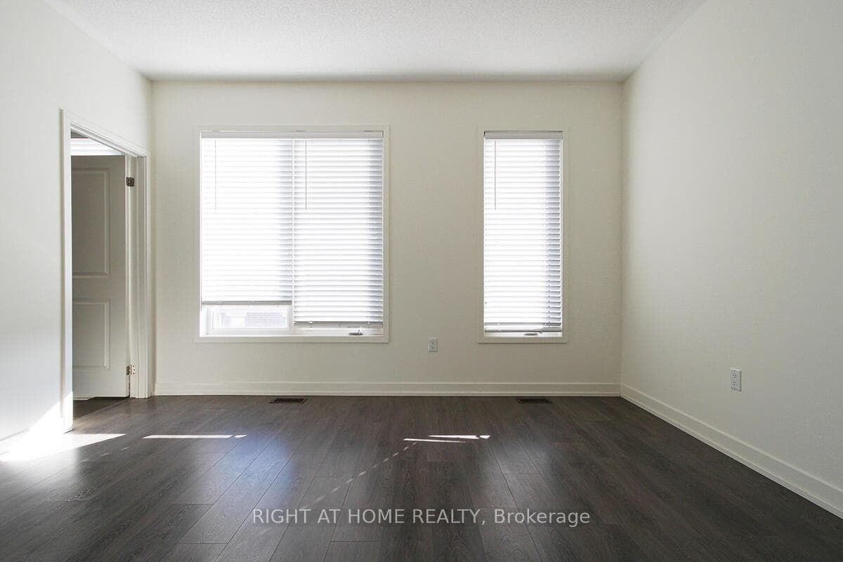 3092 Ernest Appelbe Boulevard photo 14