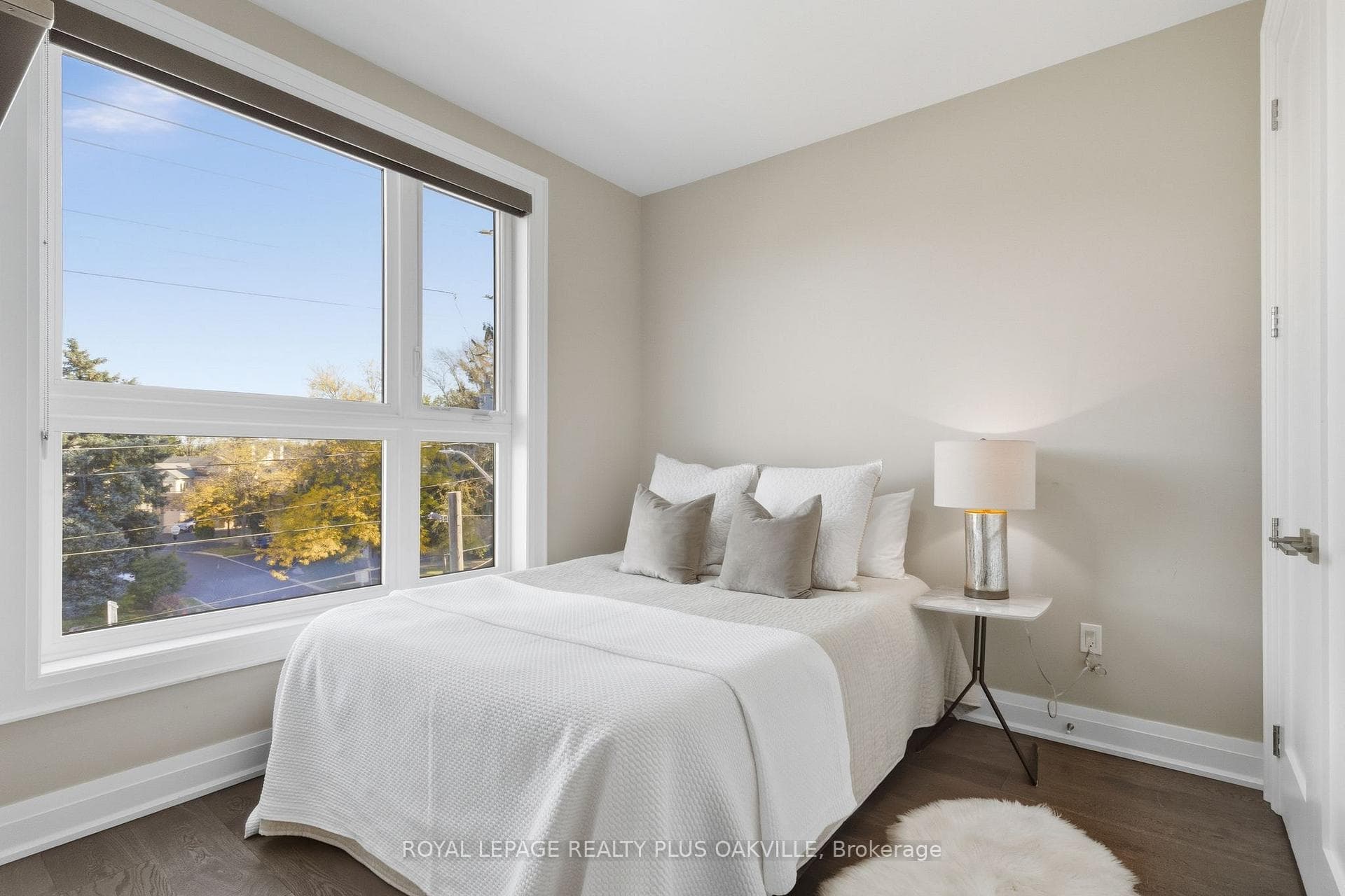 3228 Ellyn Common photo 31