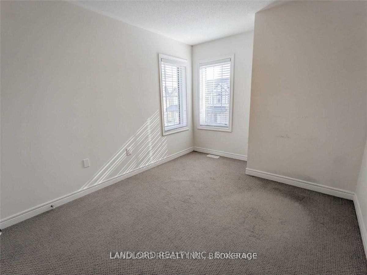 3301 Jacob Way photo 18
