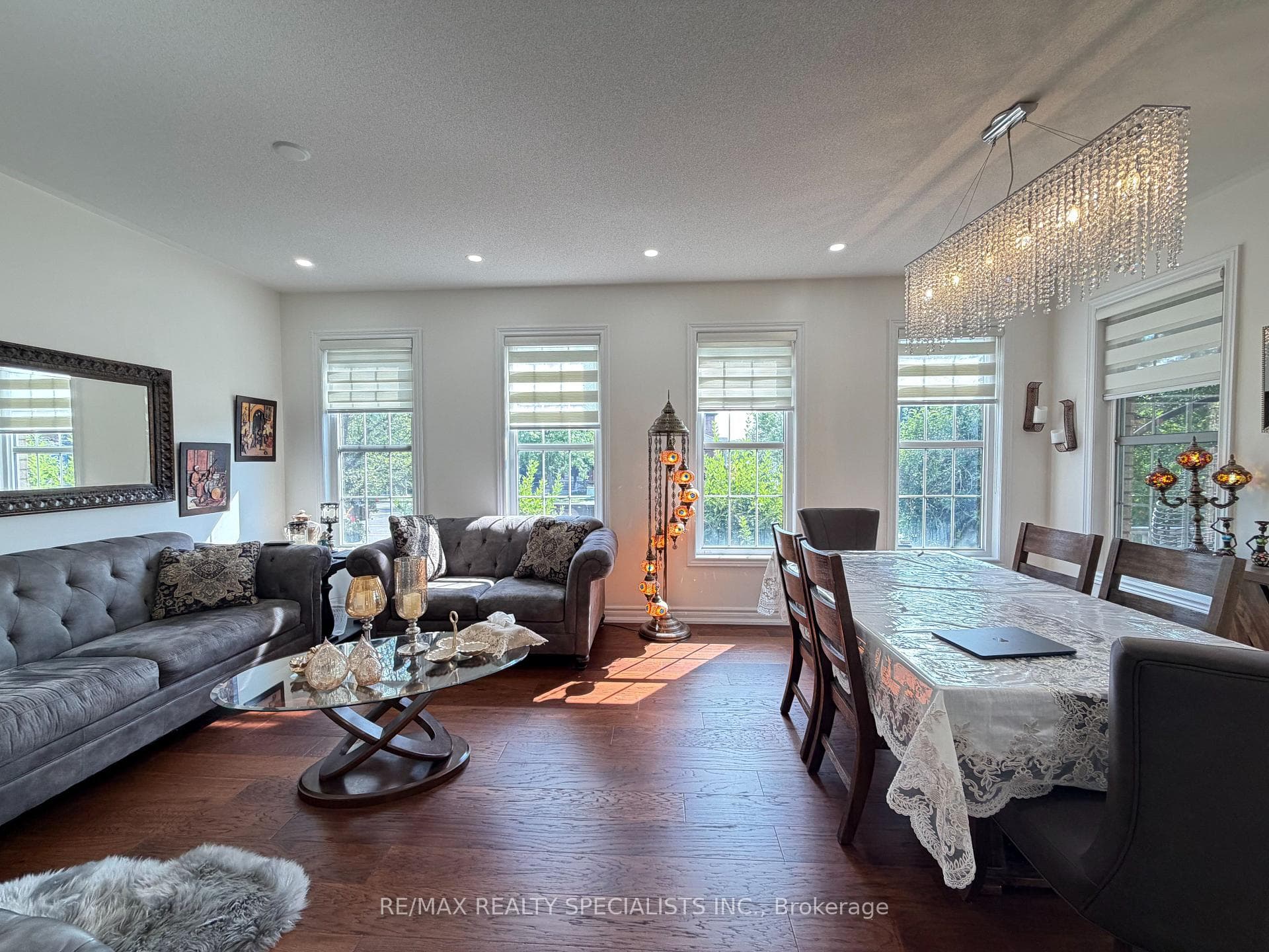 214 Mccready Drive photo 9
