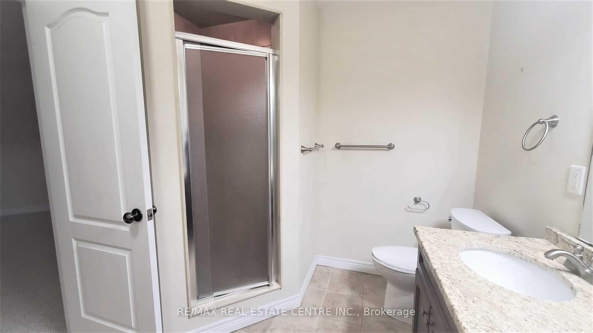 15 Sasha Court Unit (Upper Portion) photo 20