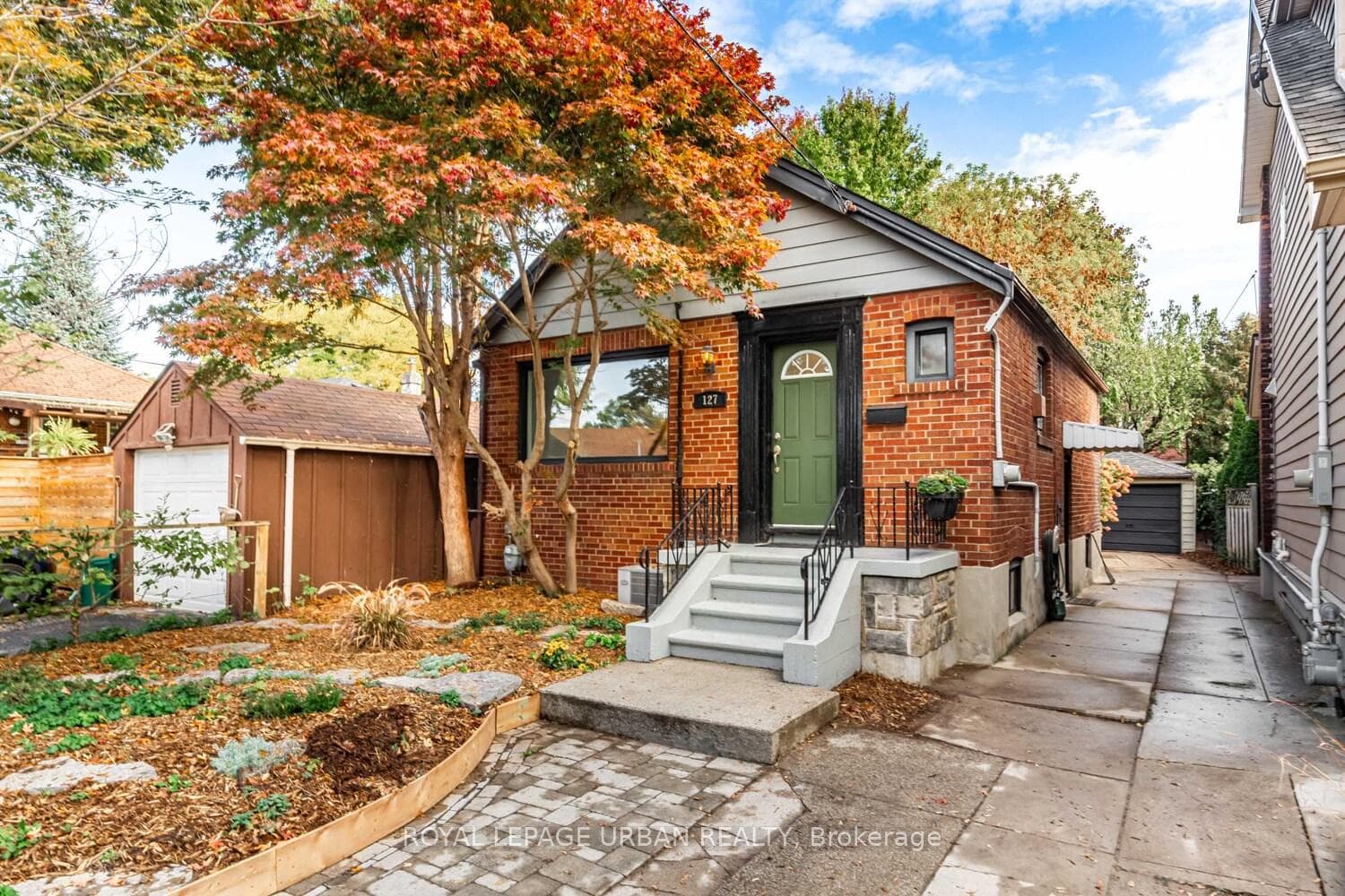 127 Cadorna Avenue photo 1