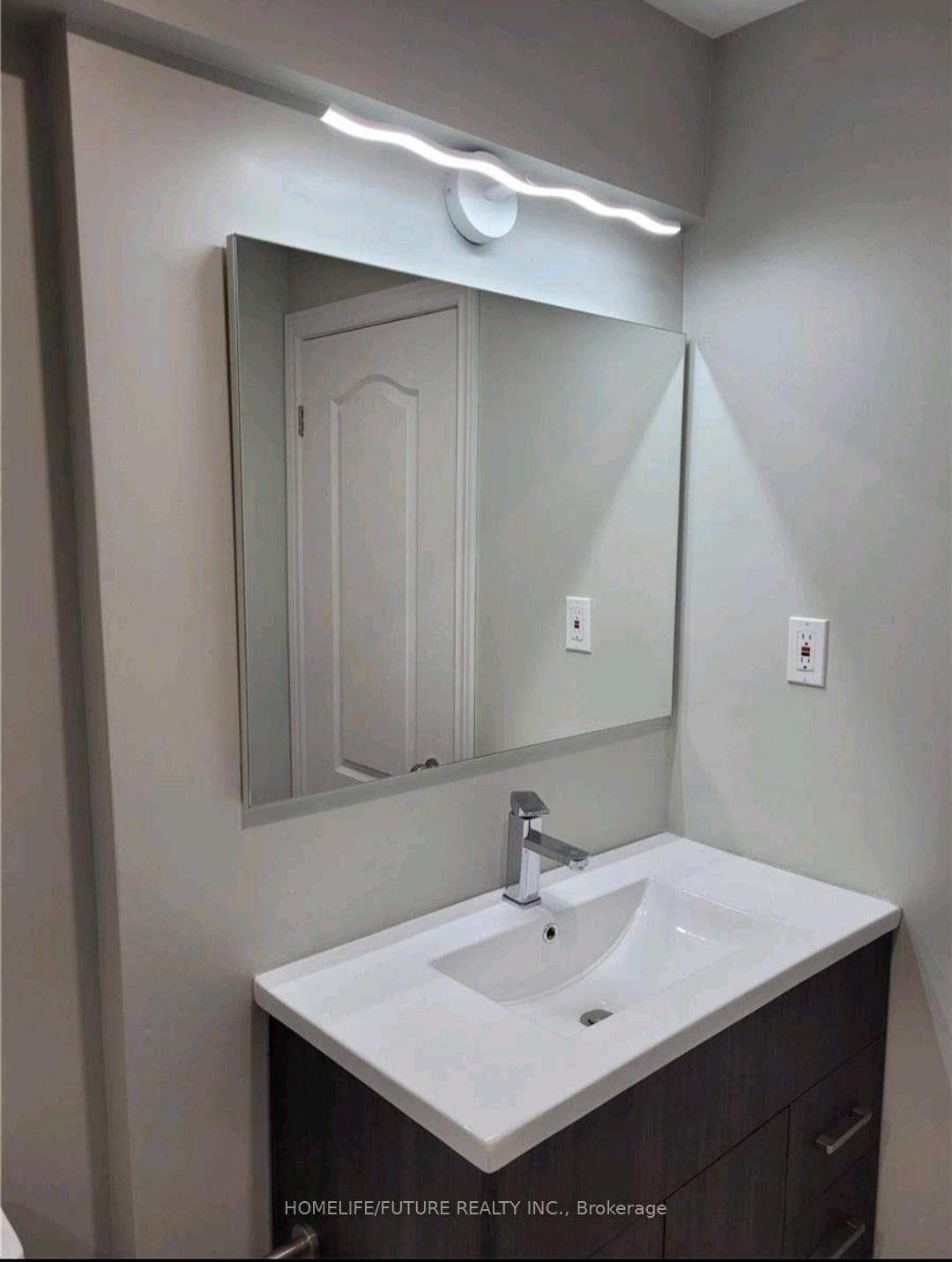 2766 Donald Cousens Parkway Unit Bsmt photo 11