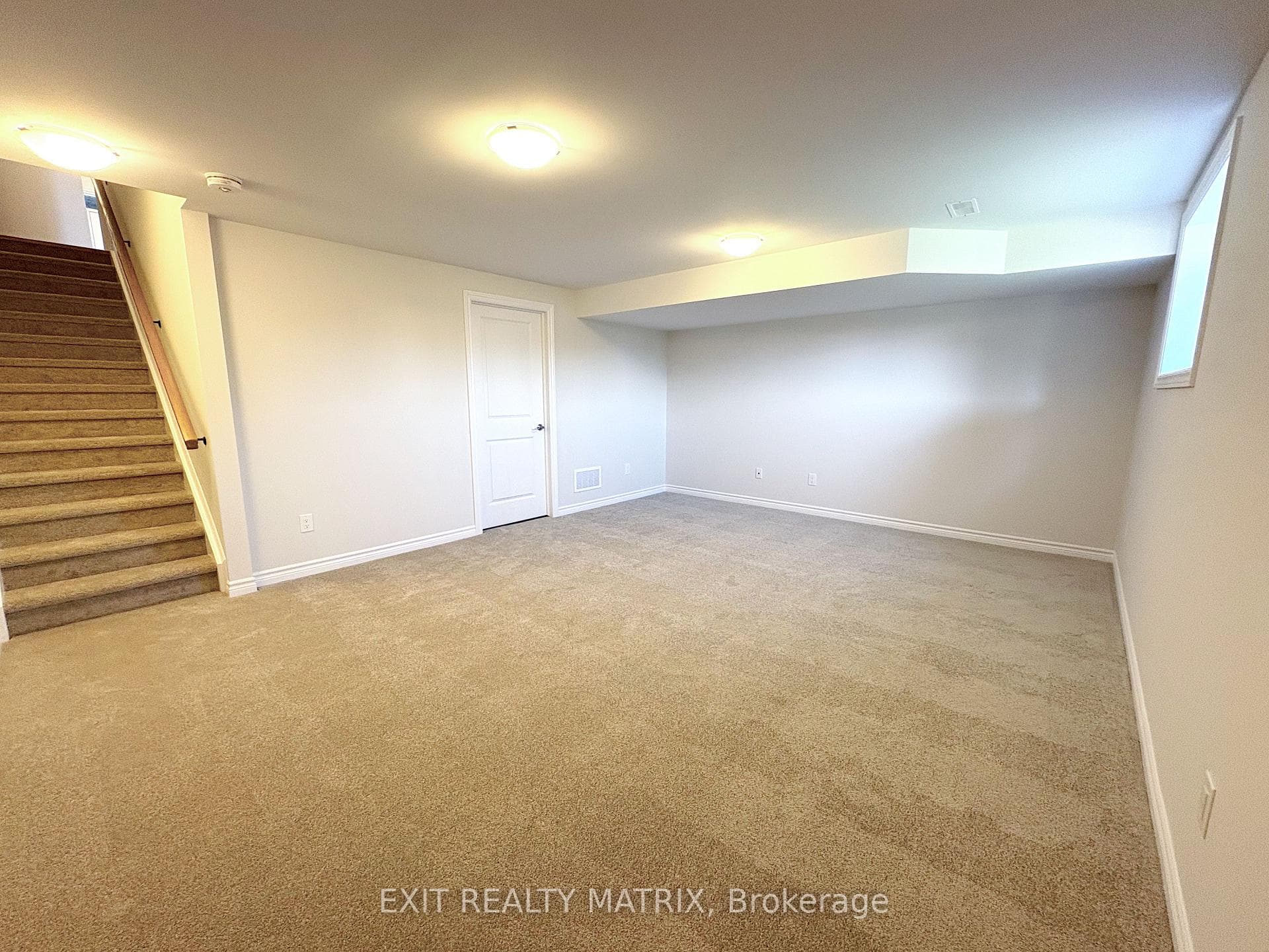 299 Labelle Street photo 19