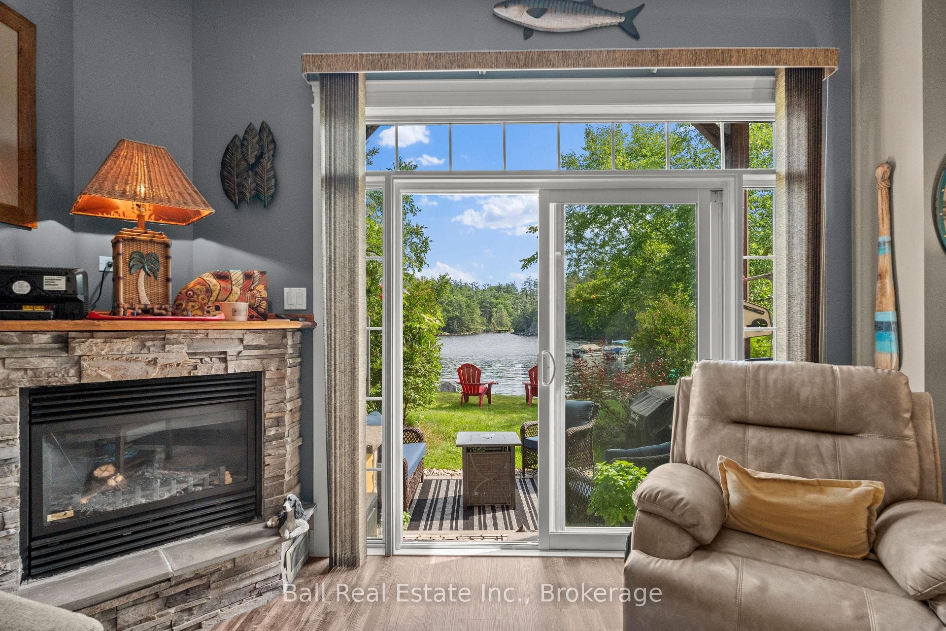 1579 Anstruther Lake Road Unit 18 photo 18