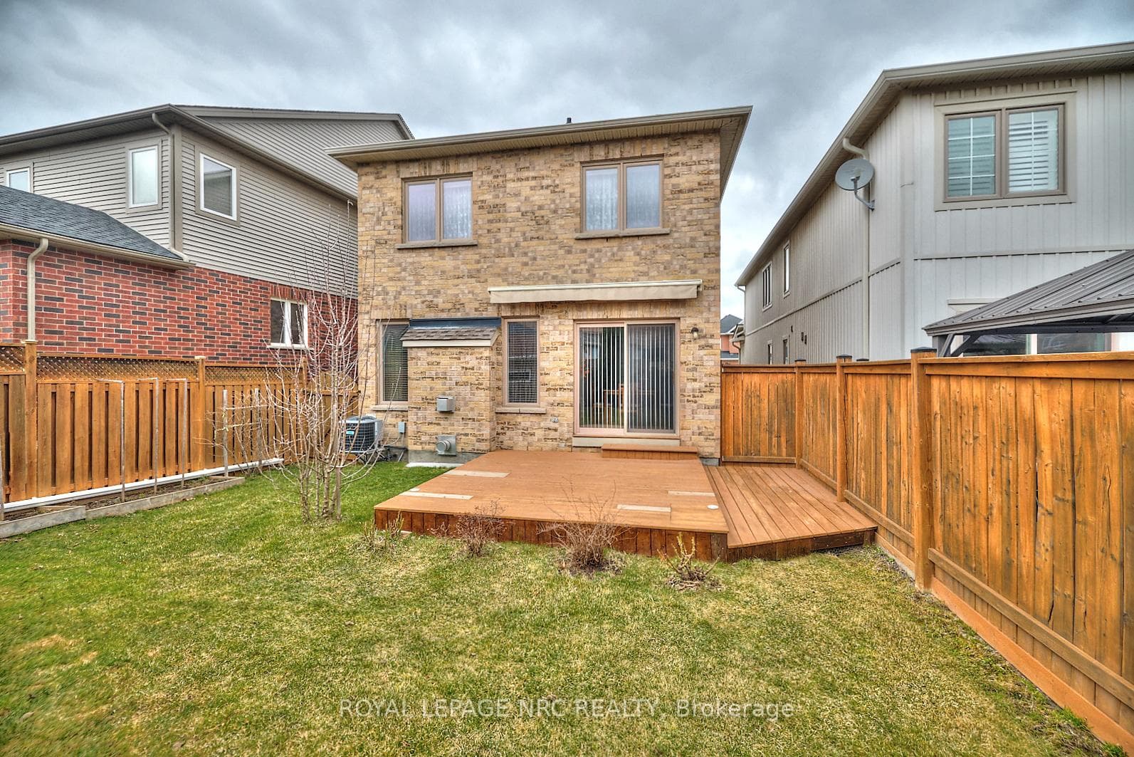 4 Alex Grant Place photo 37