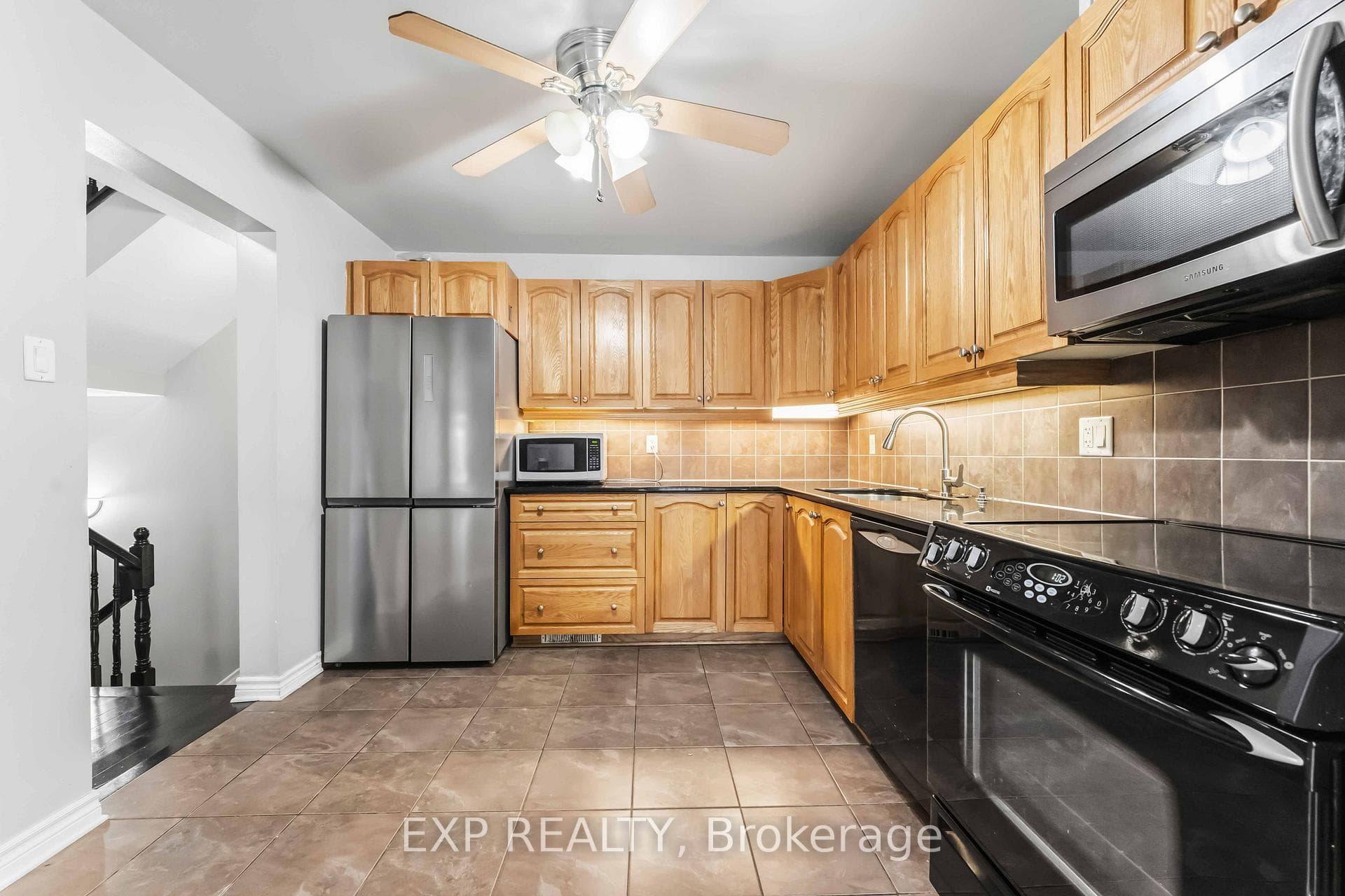 214 Montmorency Way photo 17