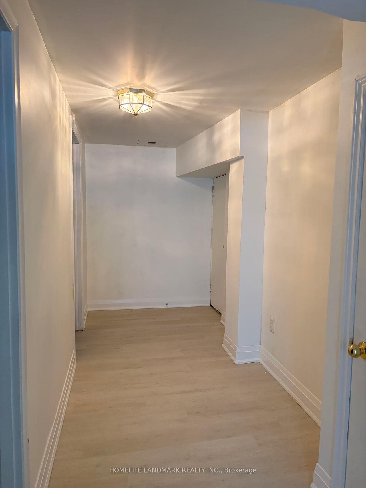 20 Burbank Drive photo 7