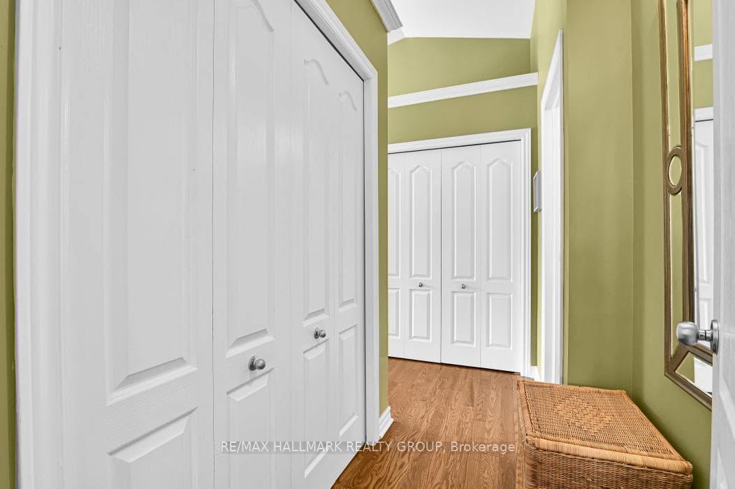 18 Spinney Way photo 24