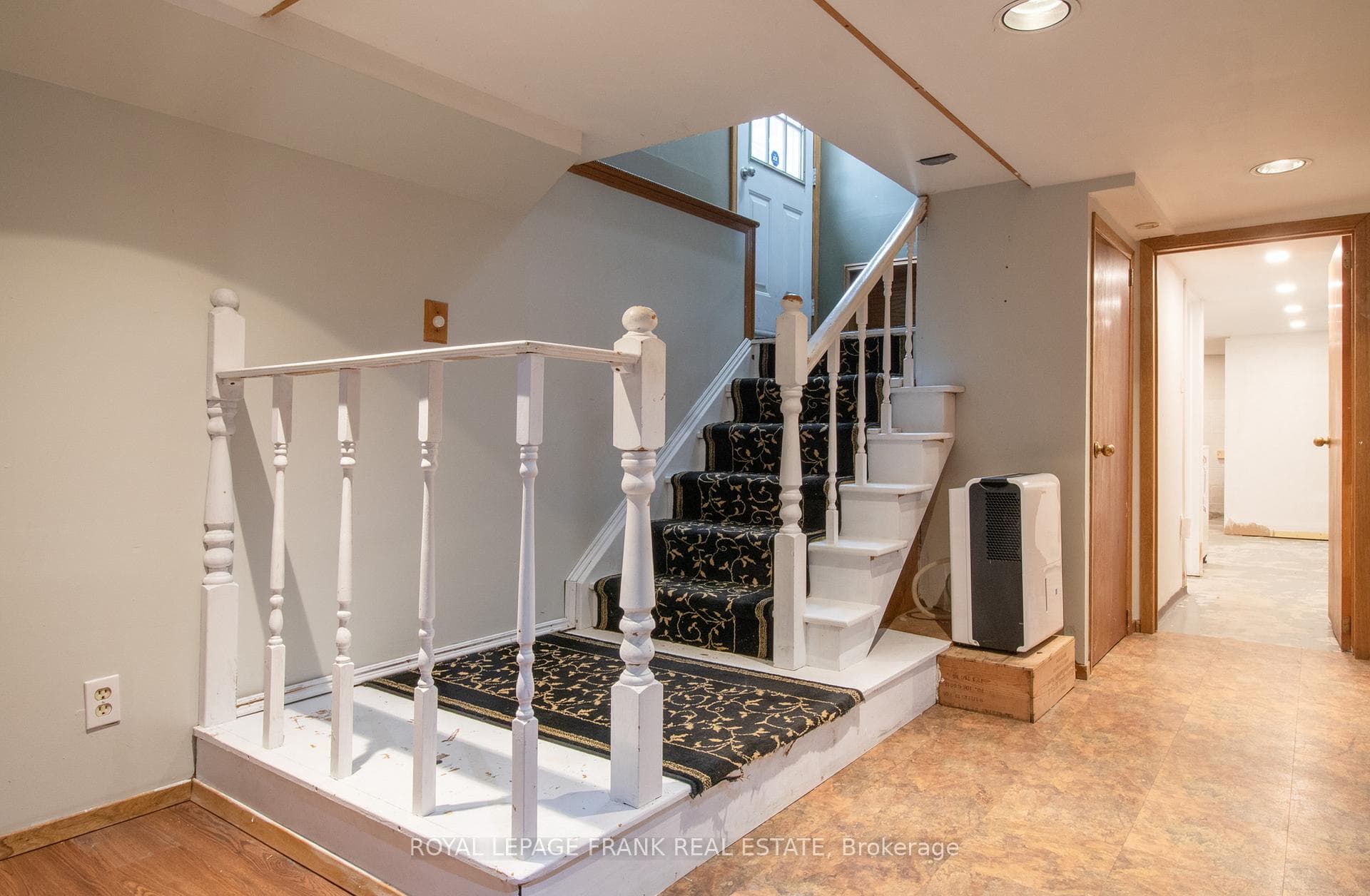 1578 King Street photo 20
