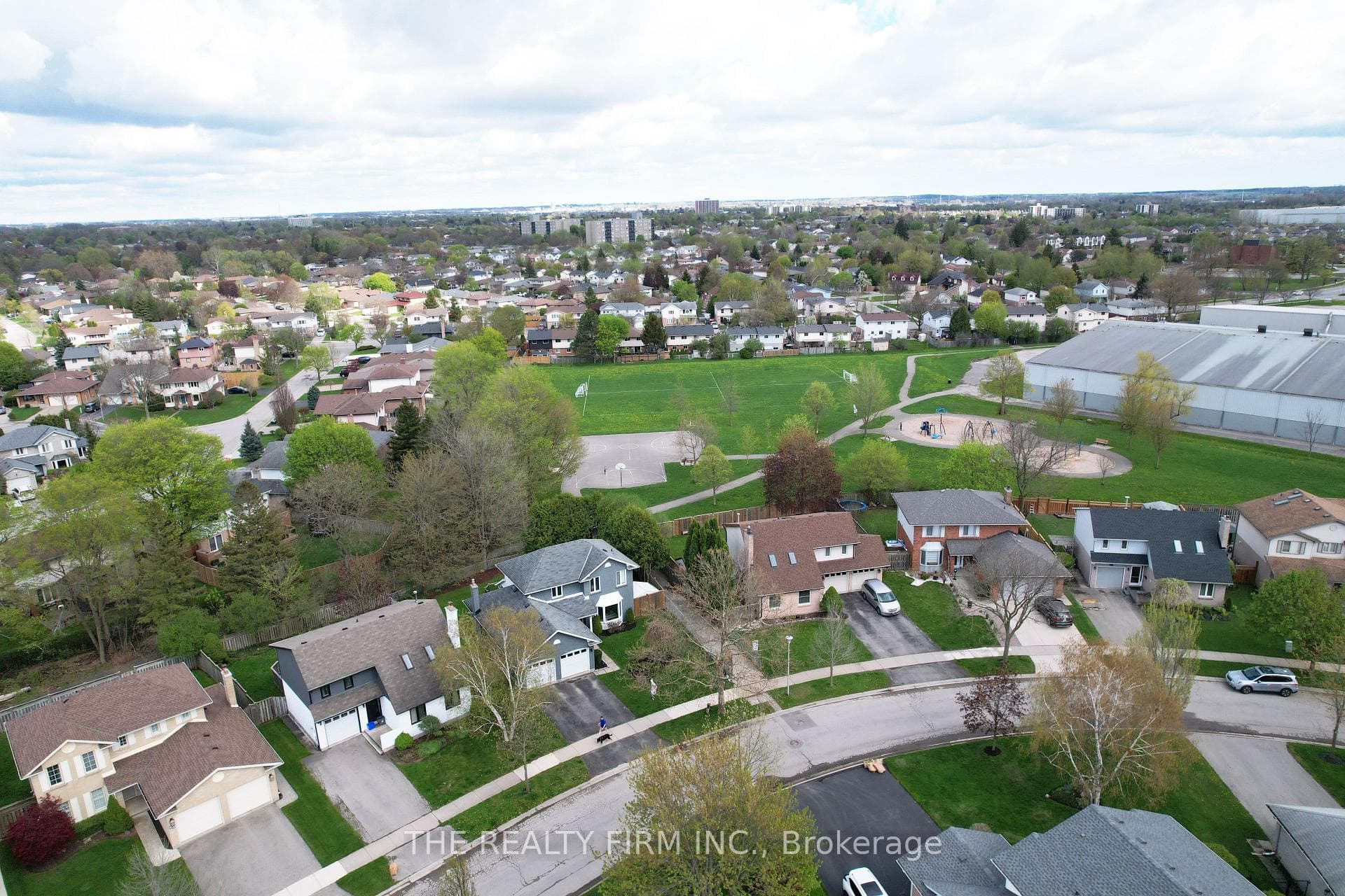 87 Westwinds Drive photo 42