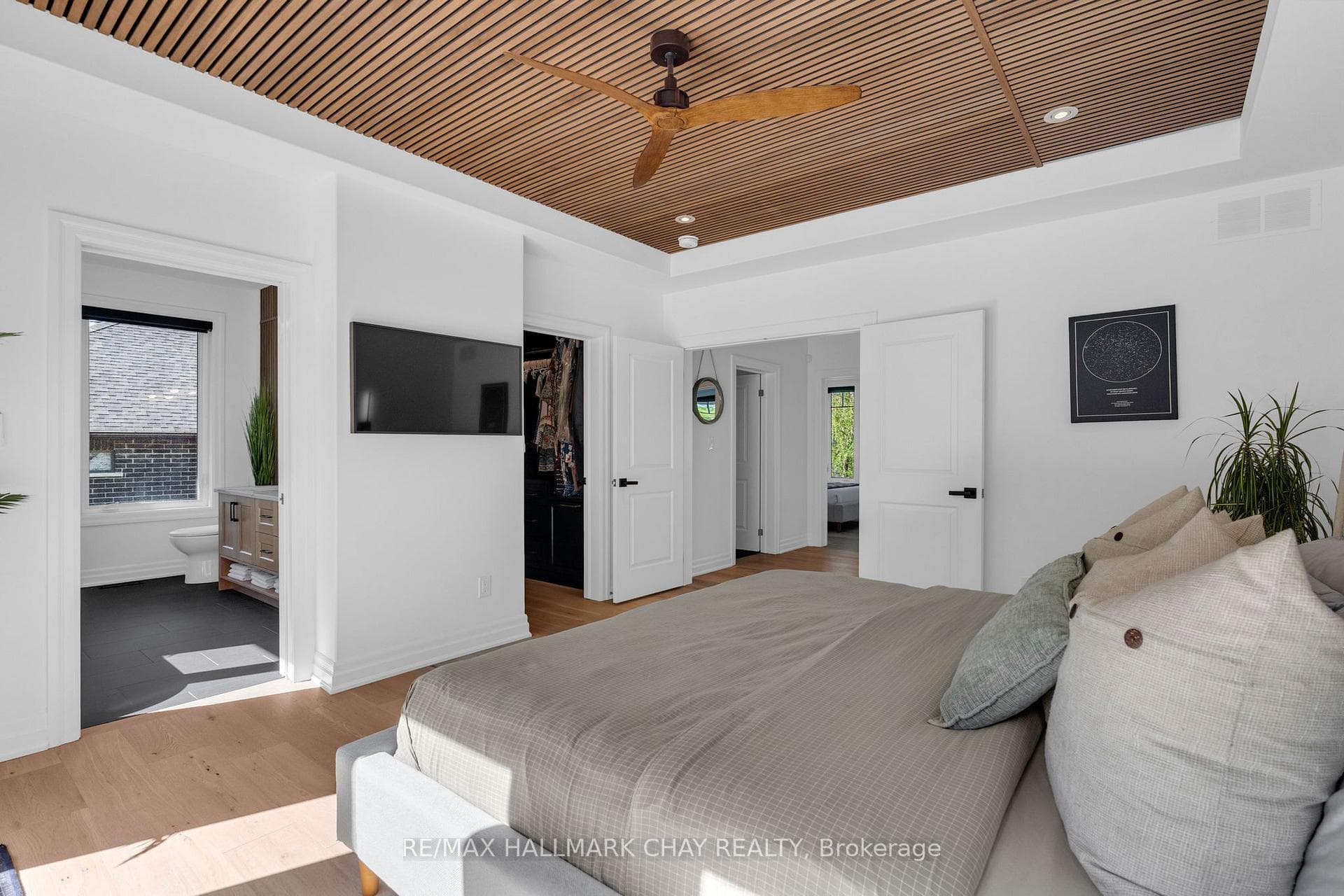 4 Walter James Parkway photo 23