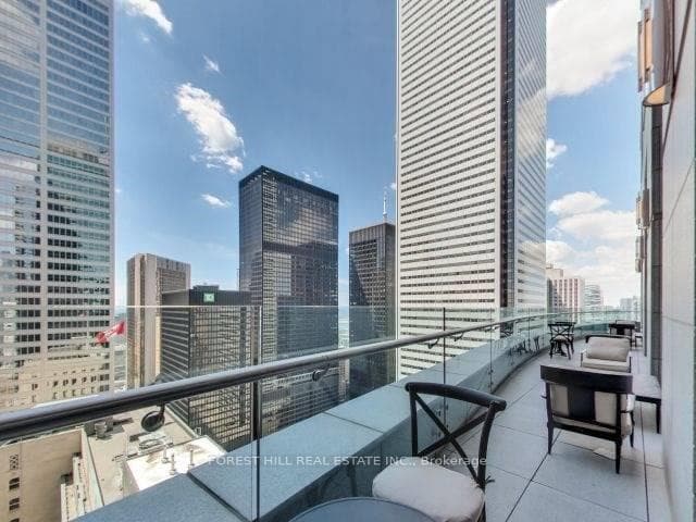 311 Bay Street Unit 4604 photo 21