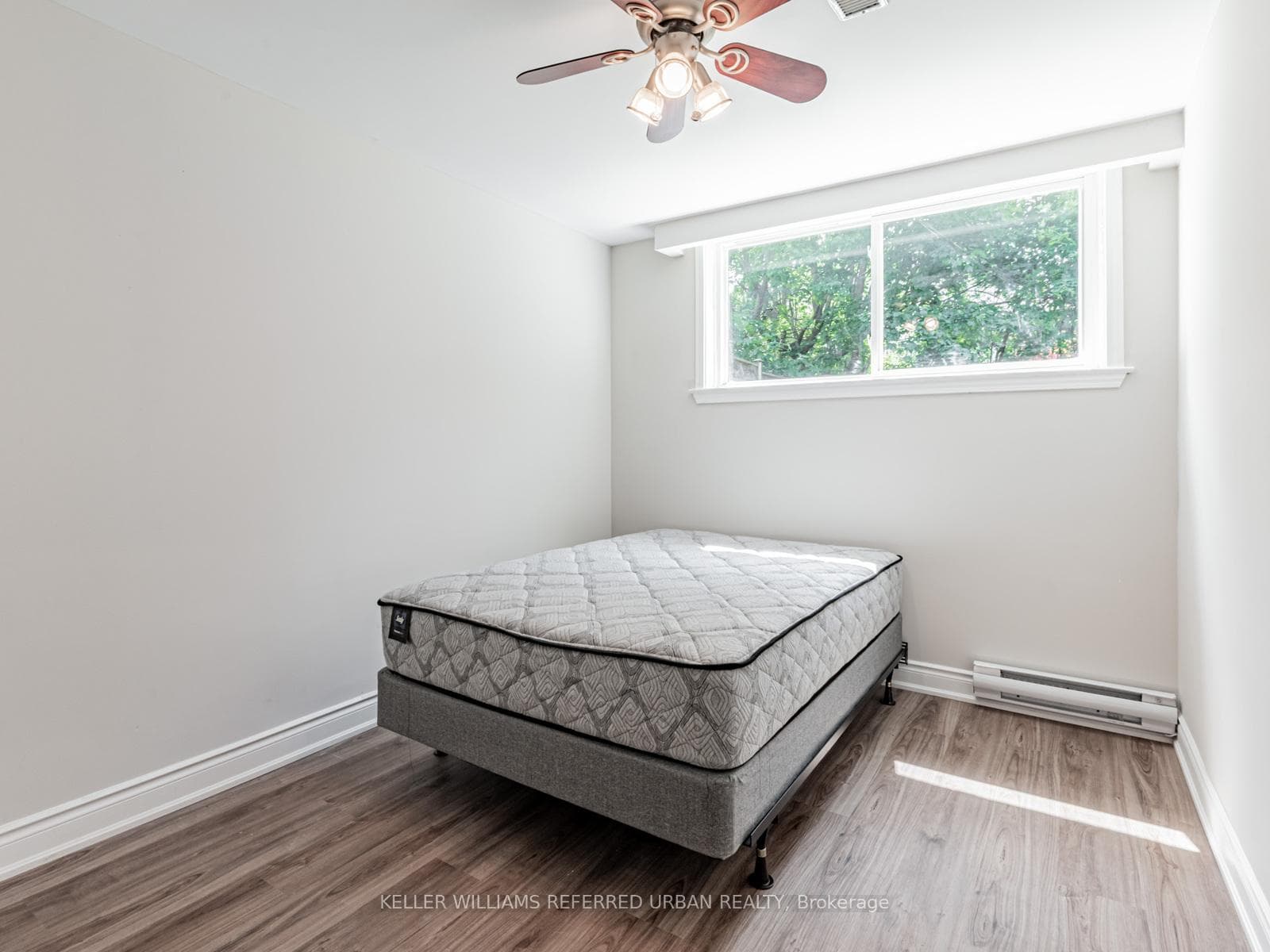 137 Shelborne Avenue Unit Basement Unit #2 photo 10