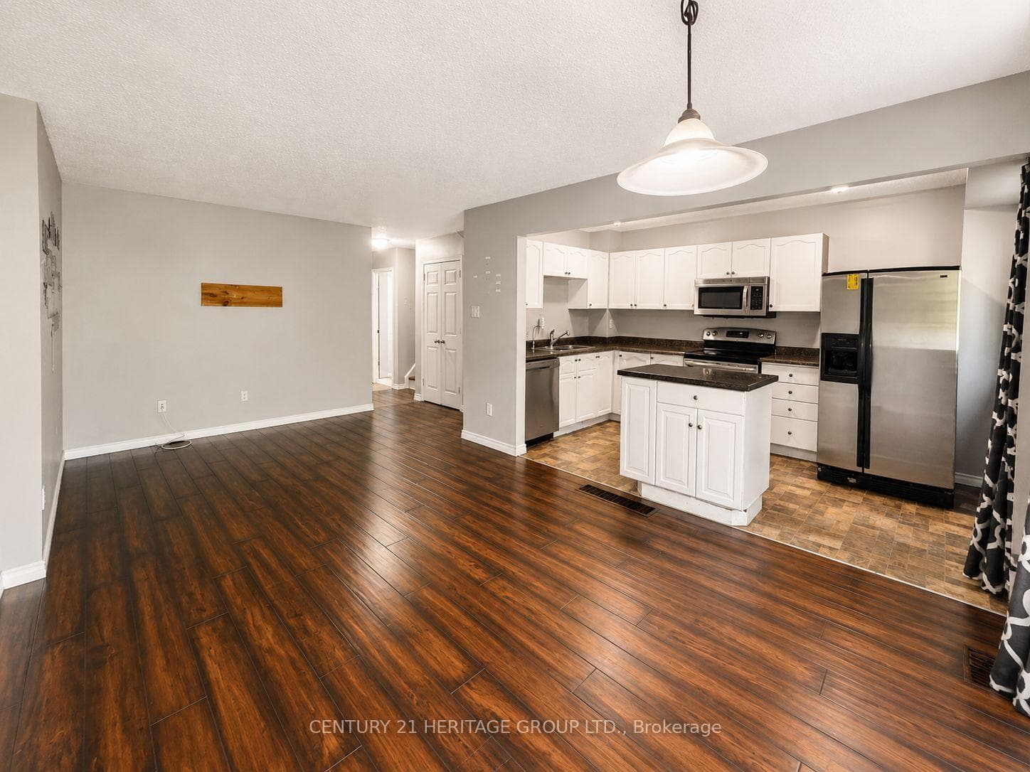 441 Barrie Road Unit 7 photo 6