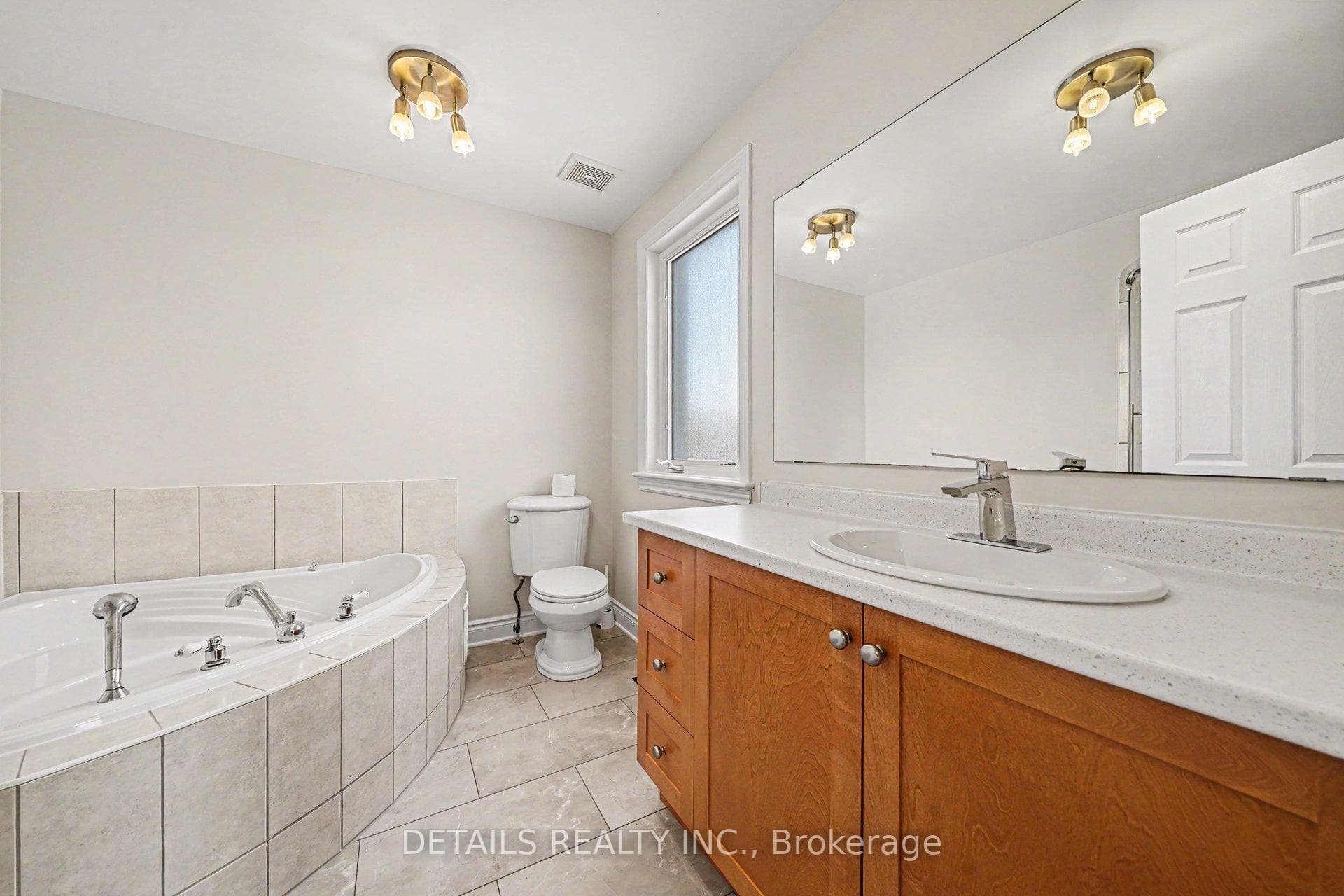 261 Parkin Circle photo 12