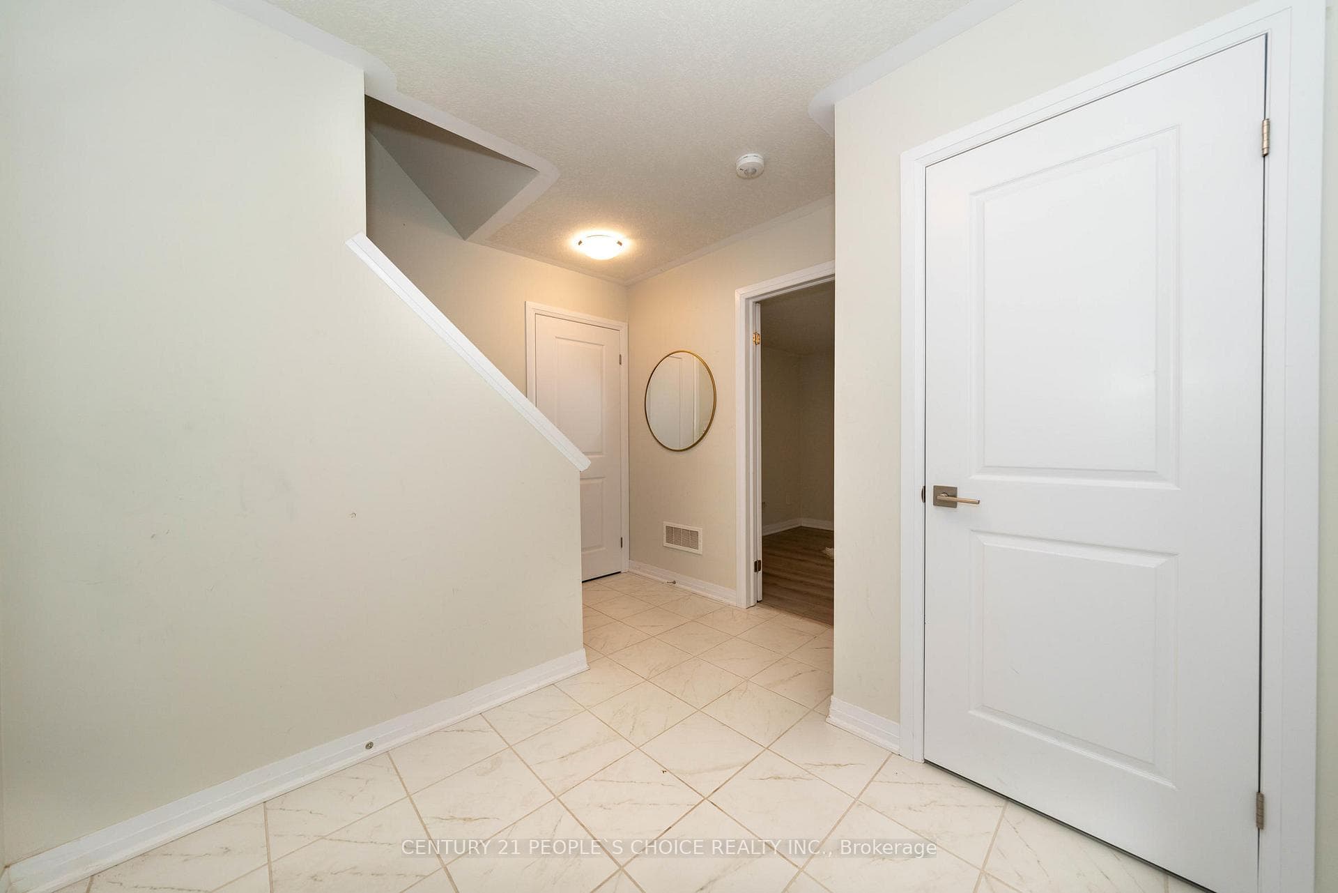 311 Woolwich Street Unit 27 photo 4