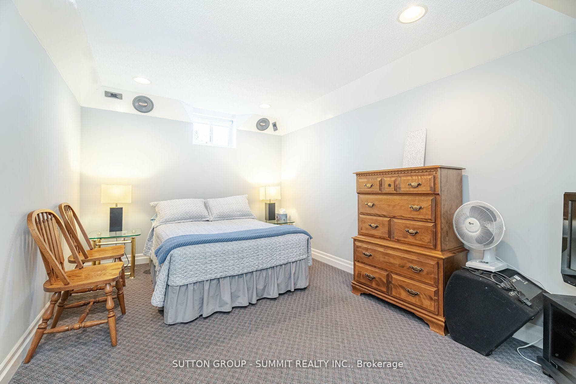 9 PIONEER Drive photo 27