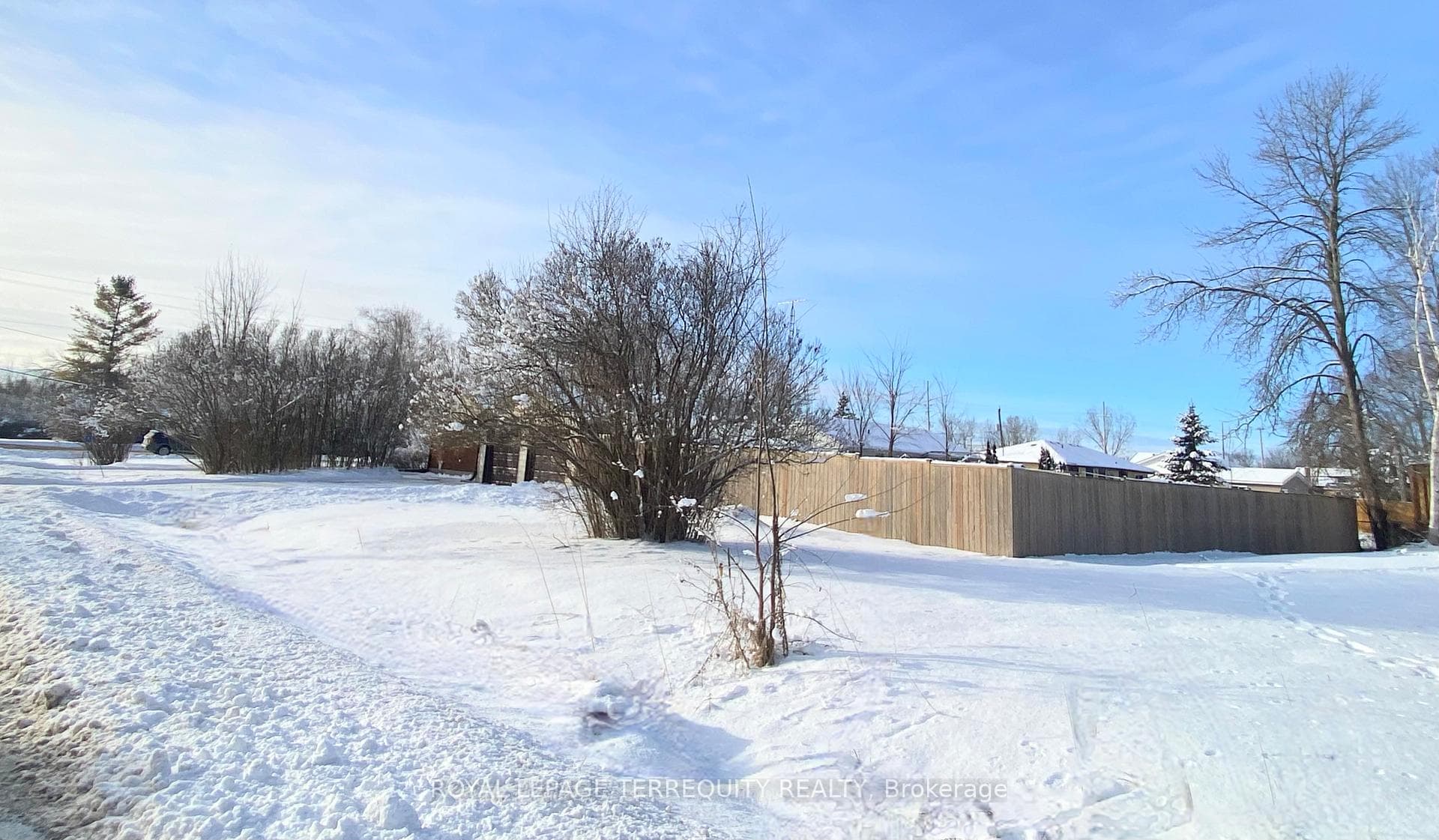 7 Jeffrey Drive photo 20