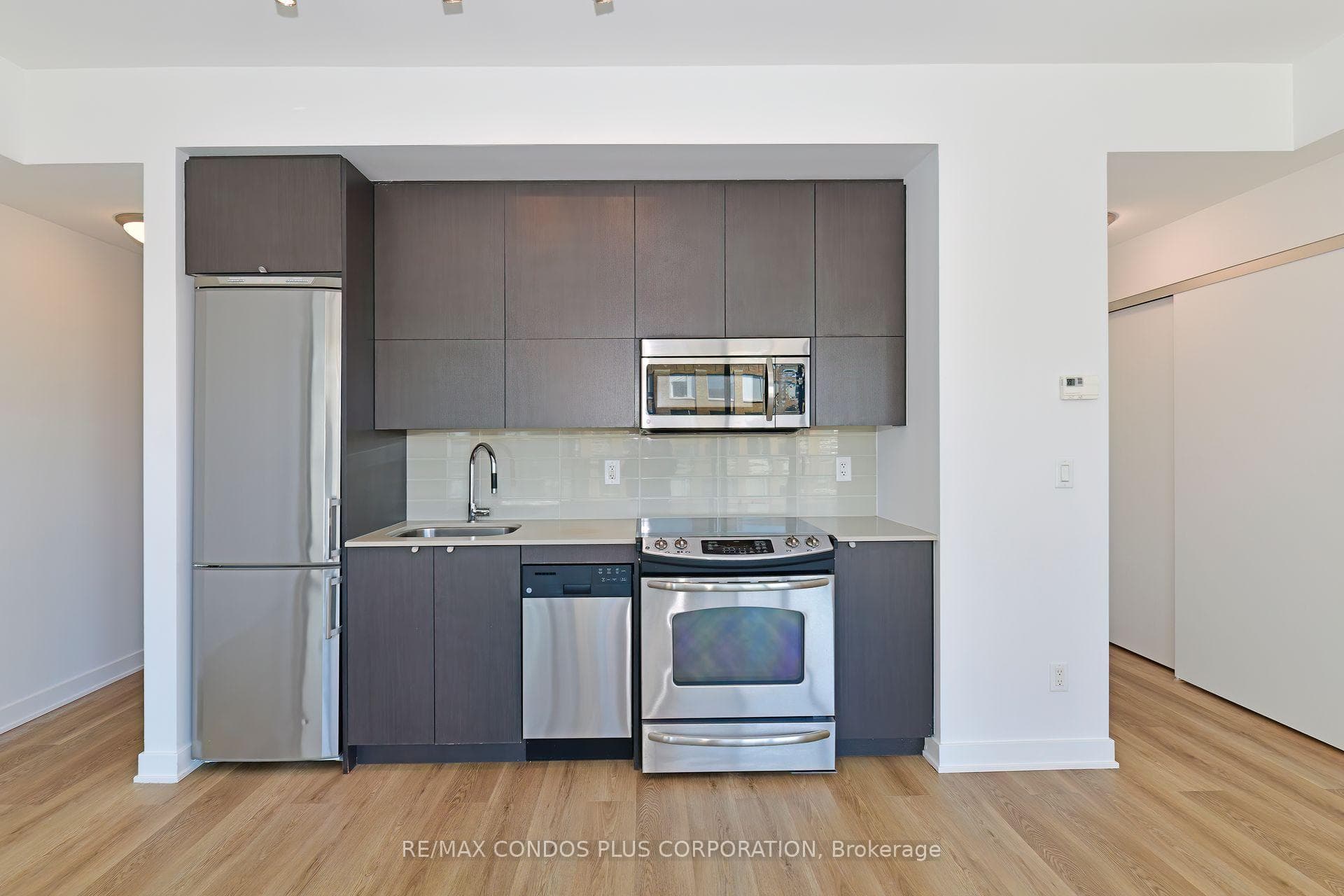 32 Camden Street Unit # 605 photo 7