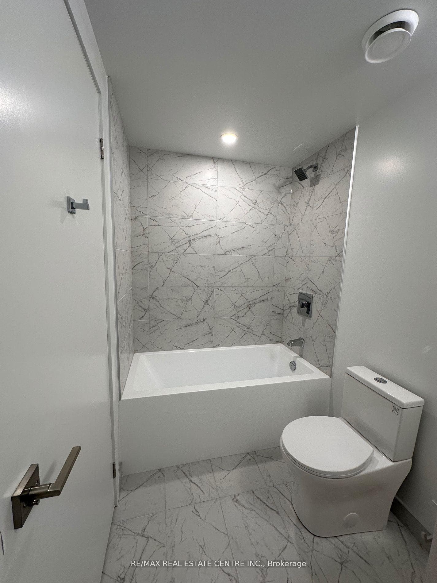 82 Dalhousie Street Unit 1101 photo 15
