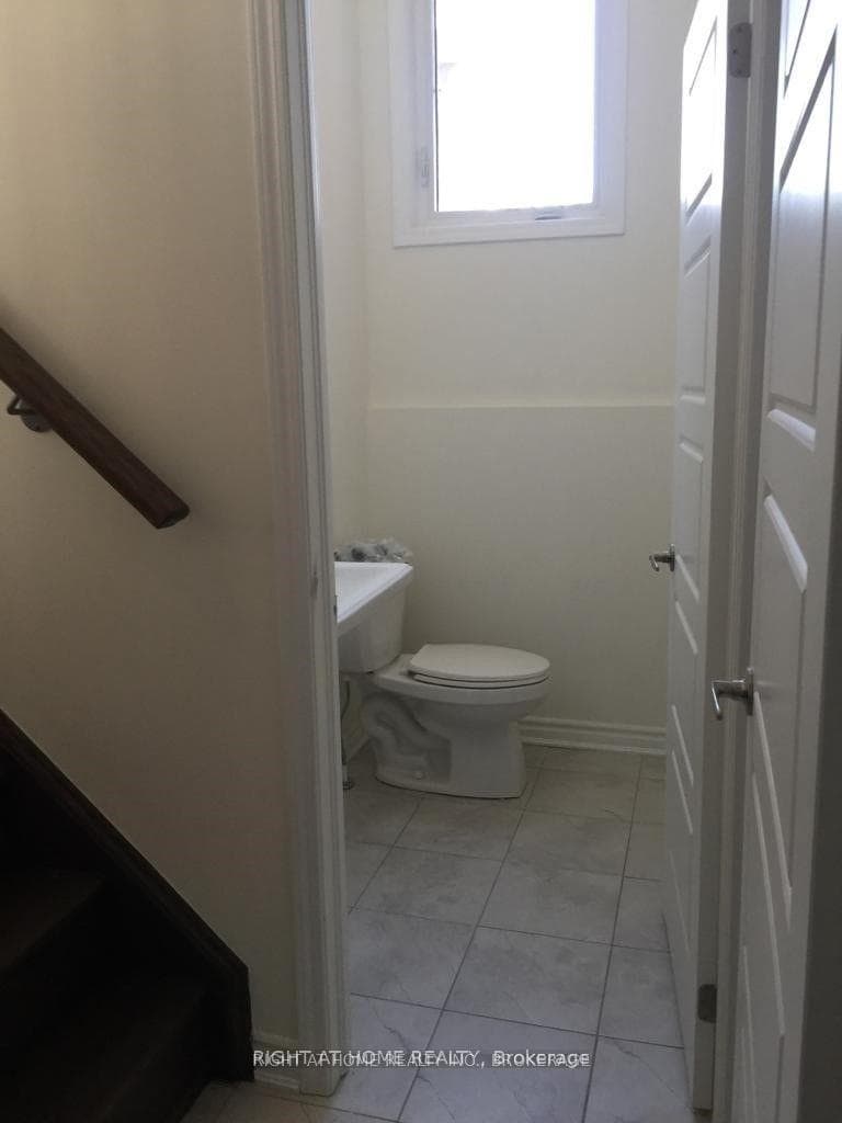 100 Leiterman Drive photo 10